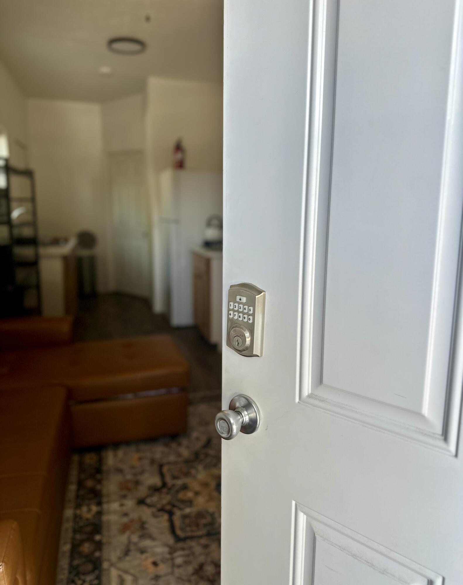 2350 S Dollner St, Visalia, CA 93277