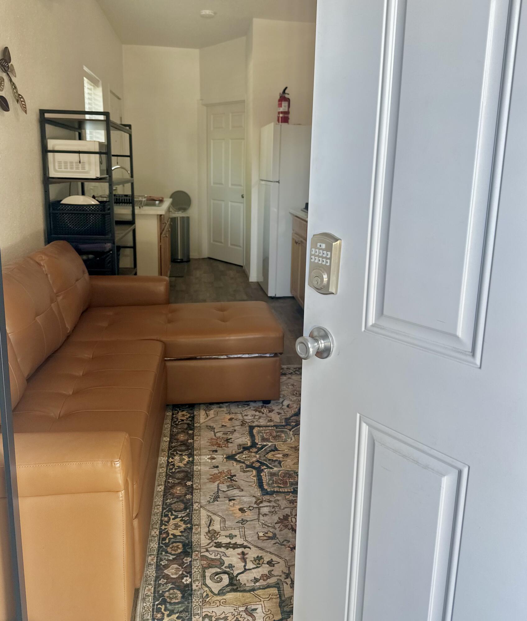 2350 S Dollner St, Visalia, CA 93277