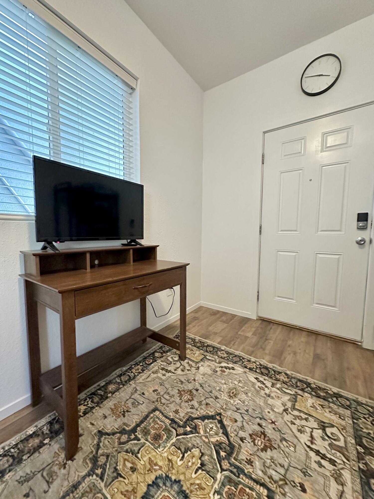 2350 S Dollner St, Visalia, CA 93277