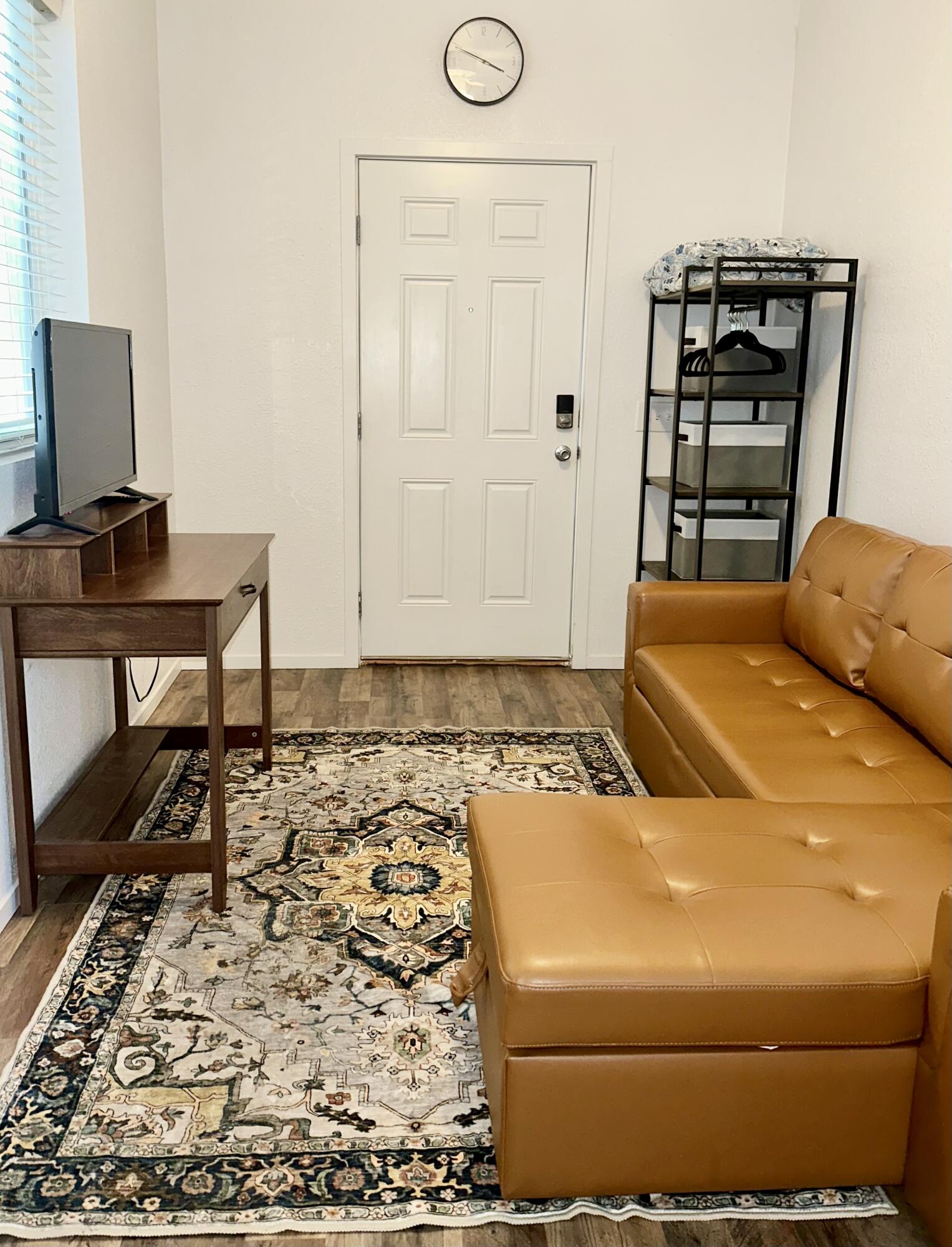 2350 S Dollner St, Visalia, CA 93277