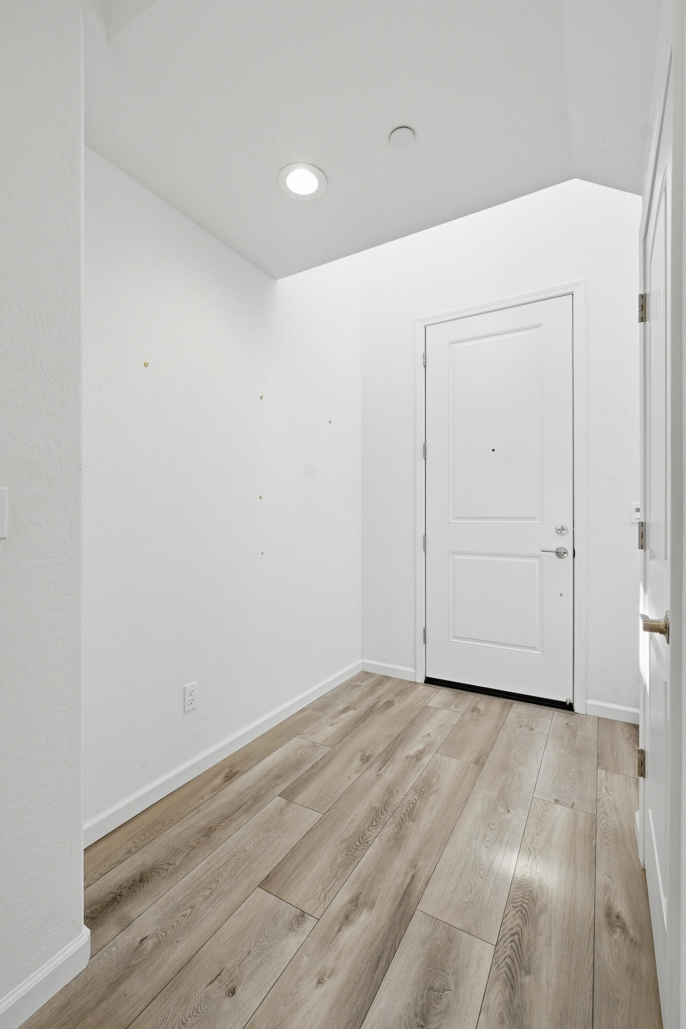 3008 N Creekside St, Visalia, CA 93291