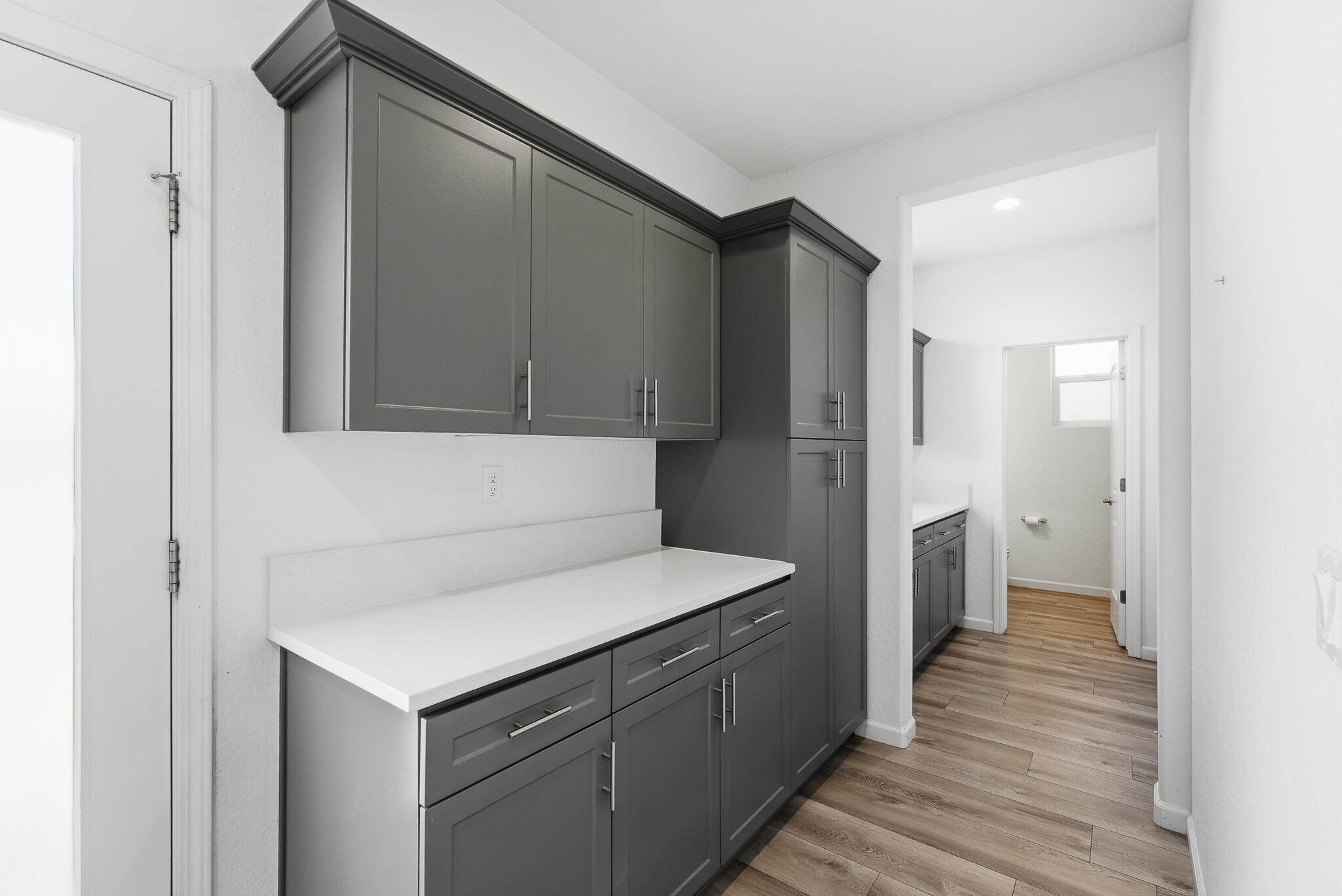 3008 N Creekside St, Visalia, CA 93291