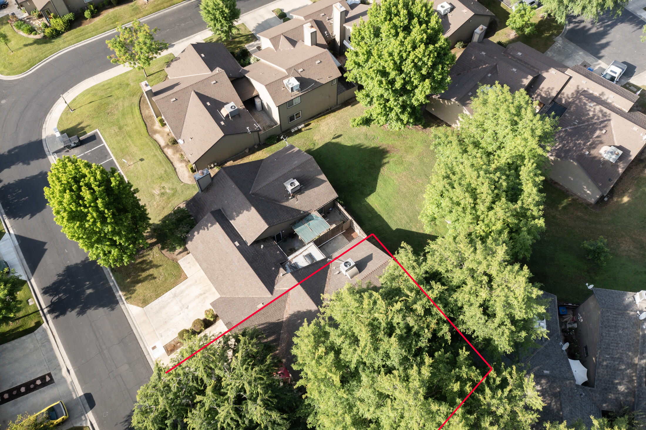 2554 E Tulare Ave, Visalia, CA 93292