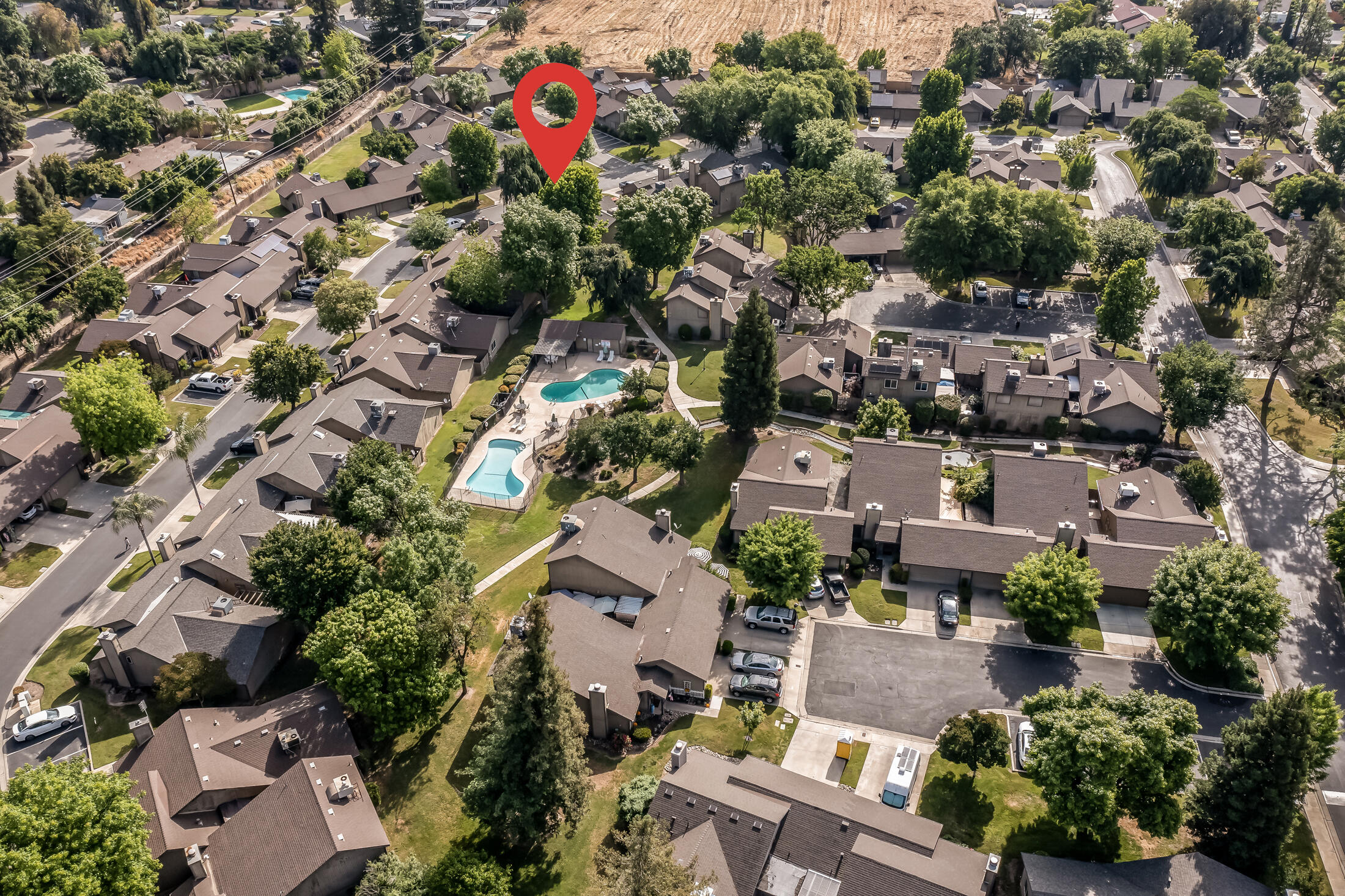 2554 E Tulare Ave, Visalia, CA 93292