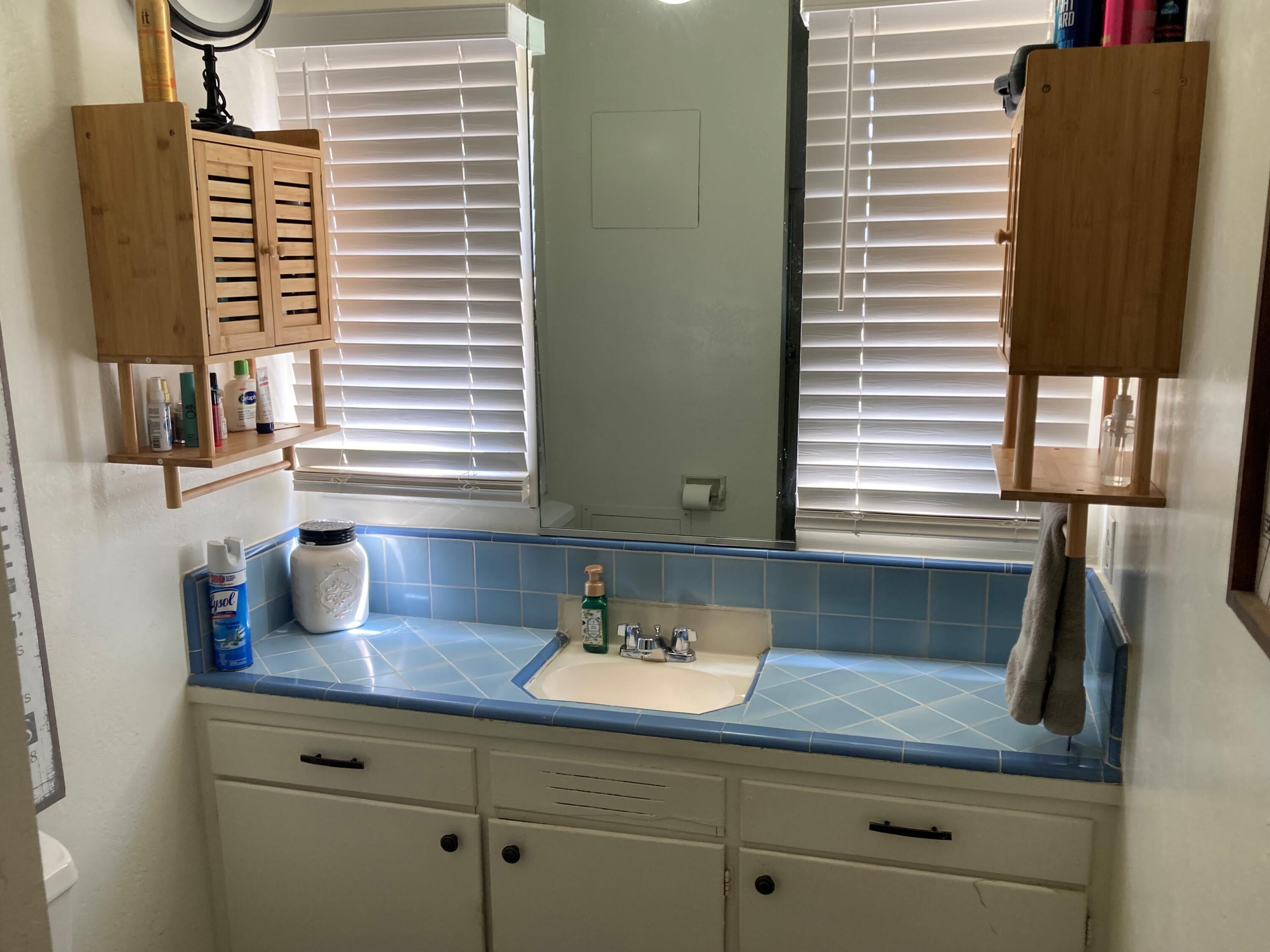 624 N North Pl, Tulare, CA 93274