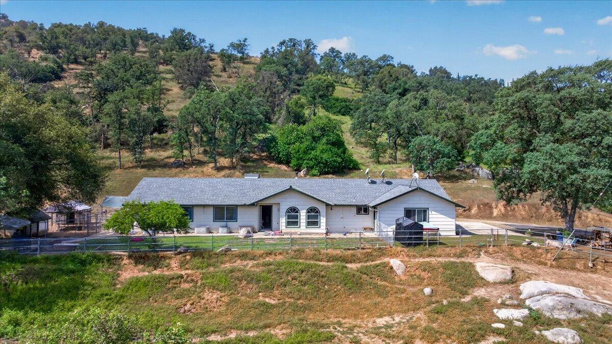 36209 Sand Creek Rd, Yokuts Valley, CA 93675