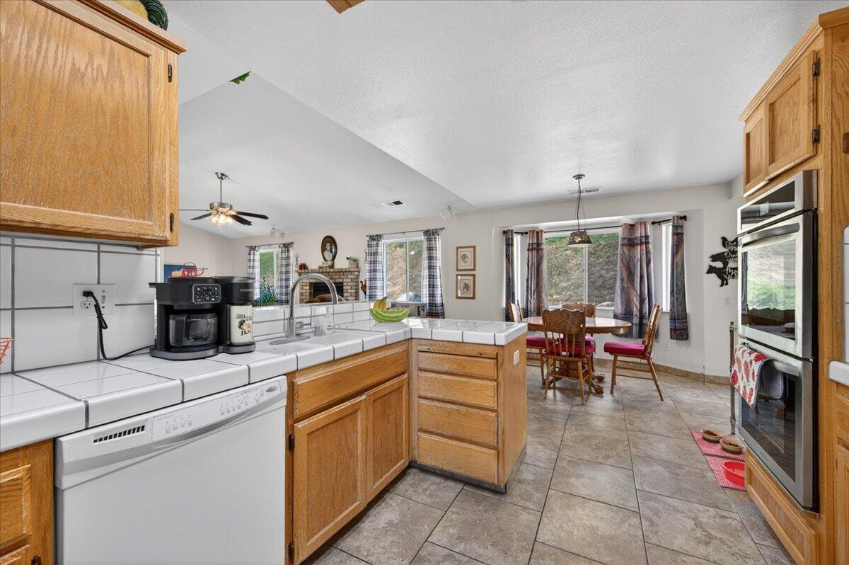 36209 Sand Creek Rd, Yokuts Valley, CA 93675