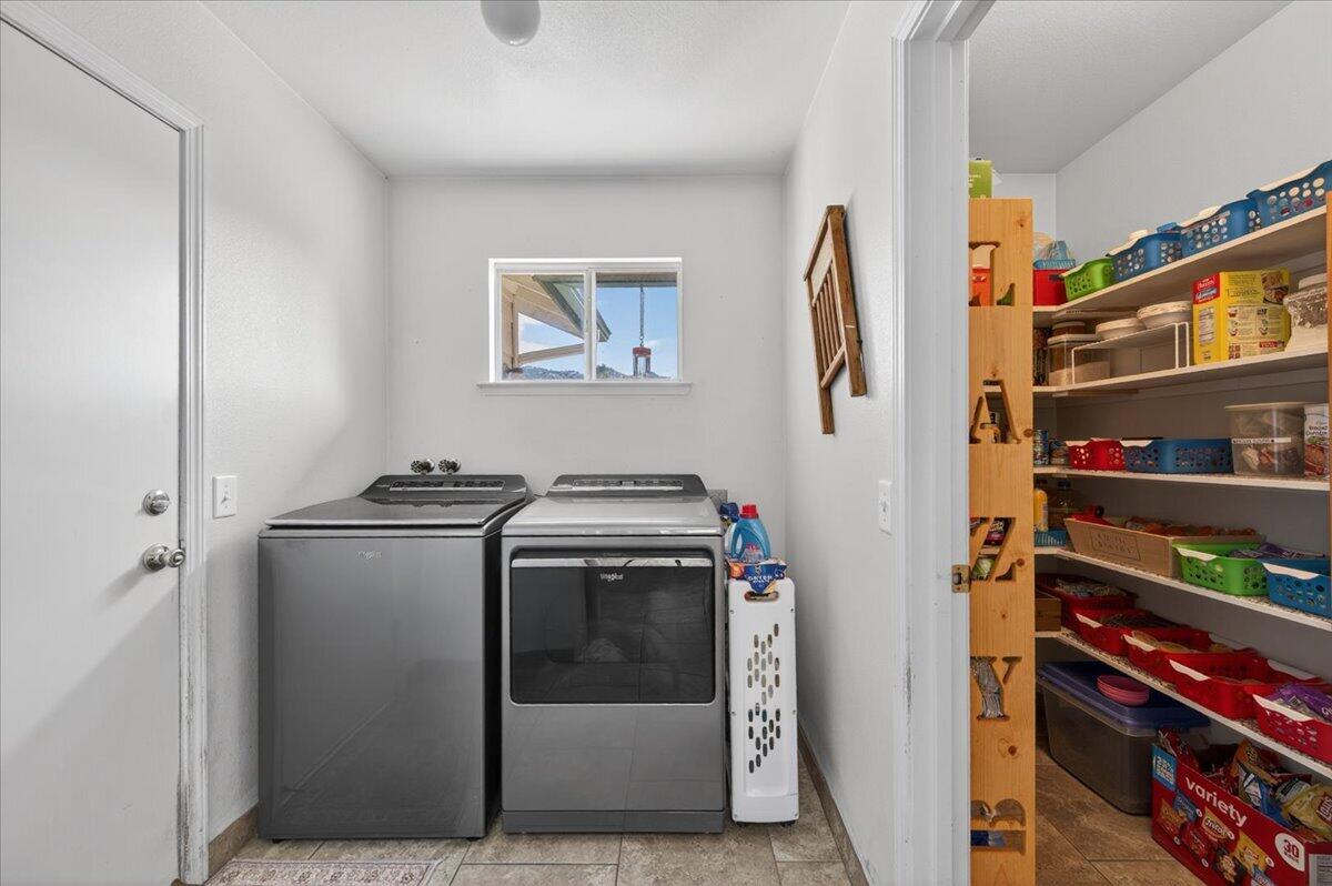 36209 Sand Creek Rd, Yokuts Valley, CA 93675