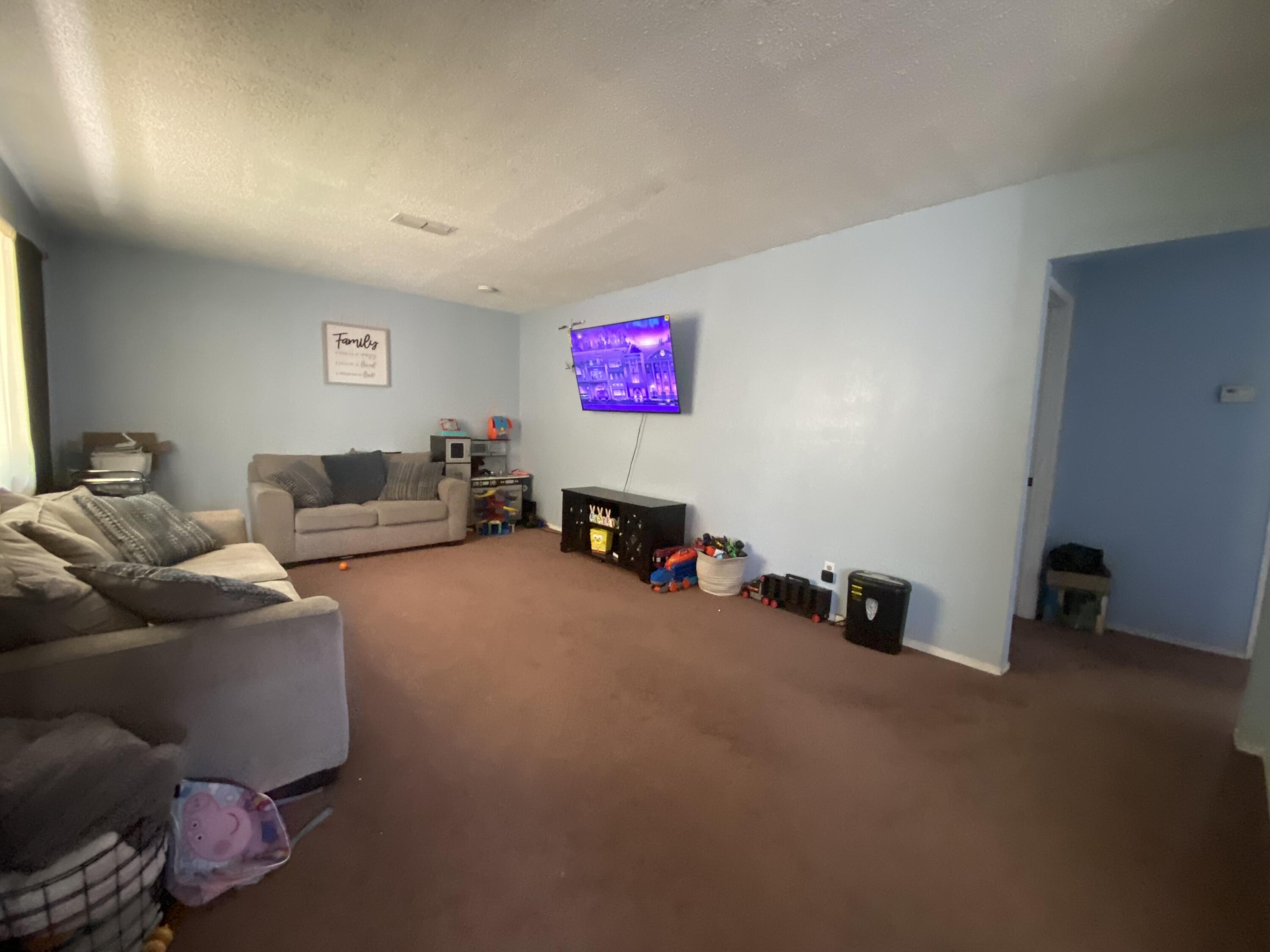 333 E Linden Ave, Reedley, CA 93654