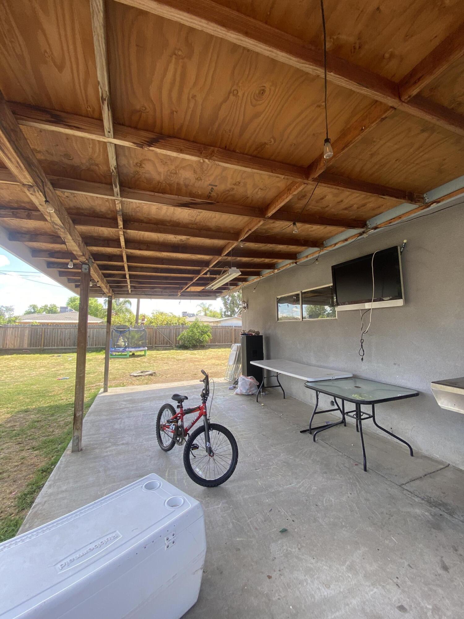 333 E Linden Ave, Reedley, CA 93654