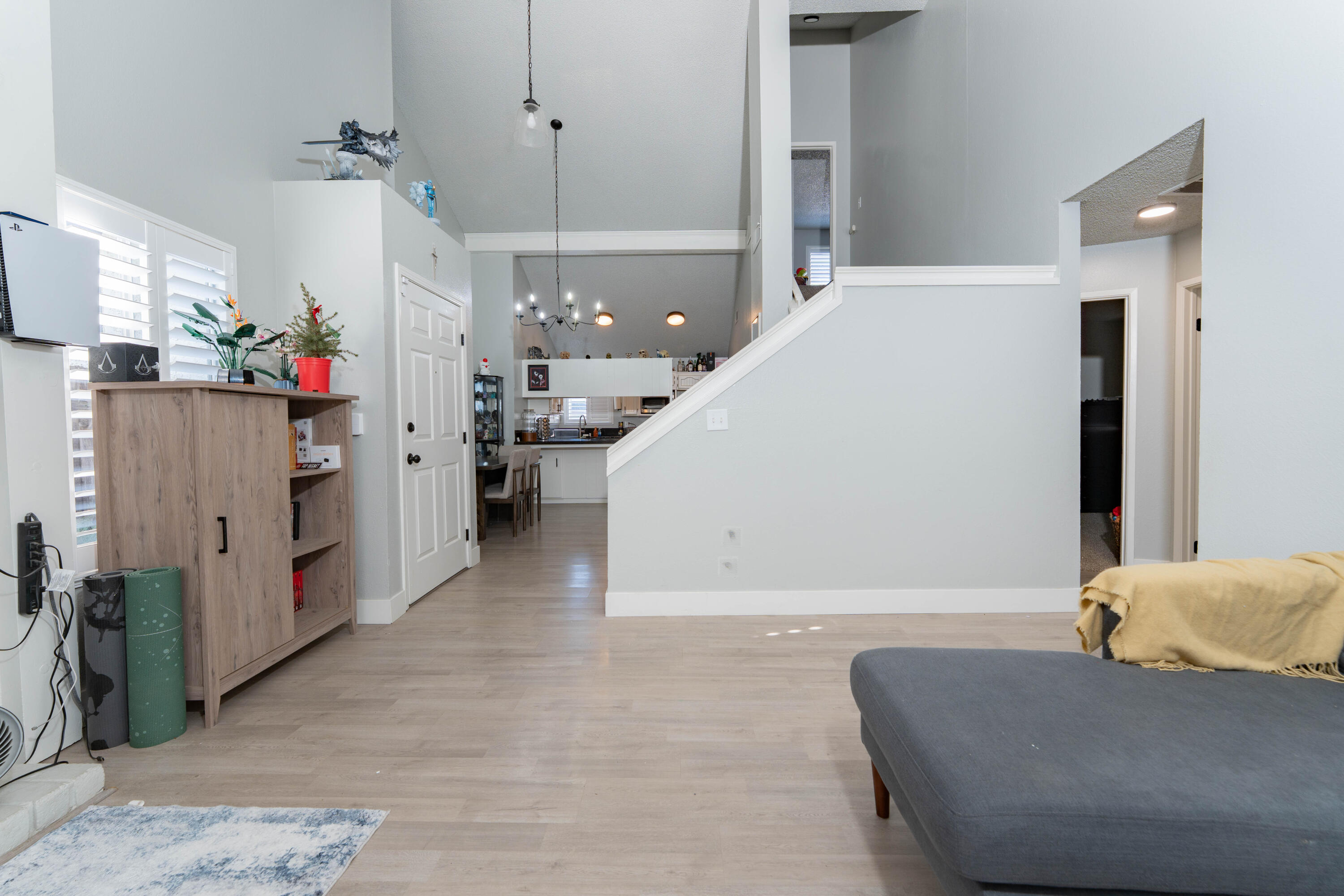 2234 N Edison St, Visalia, CA 93292