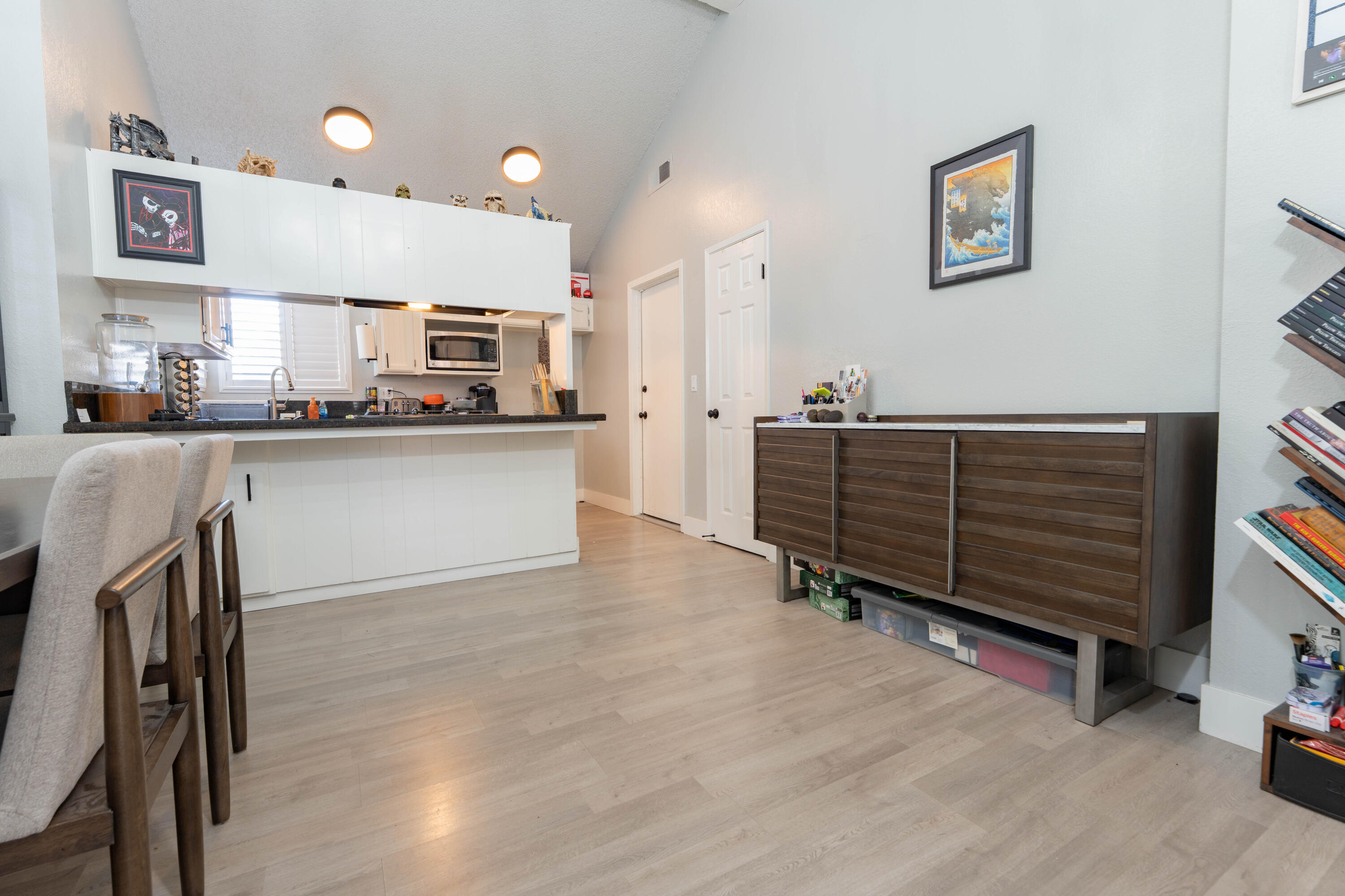 2234 N Edison St, Visalia, CA 93292