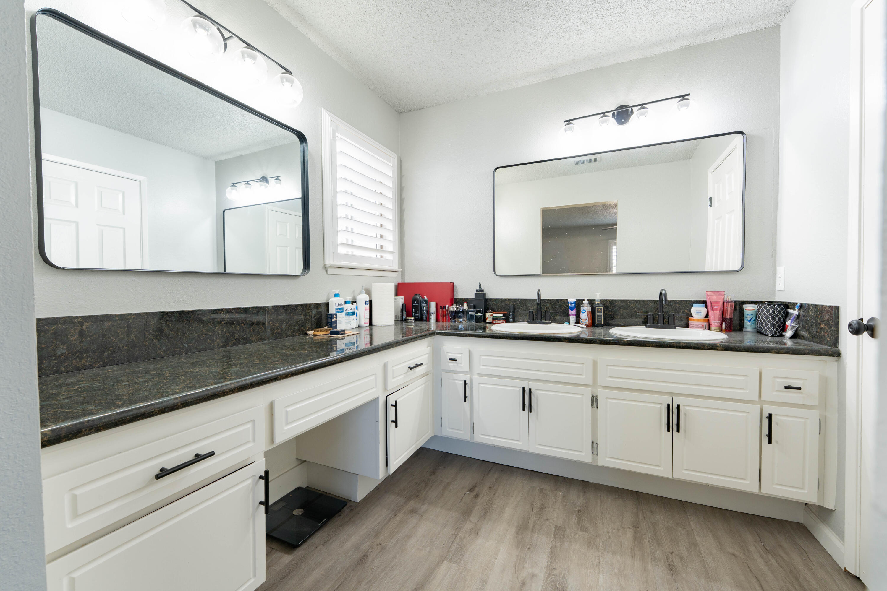 2234 N Edison St, Visalia, CA 93292