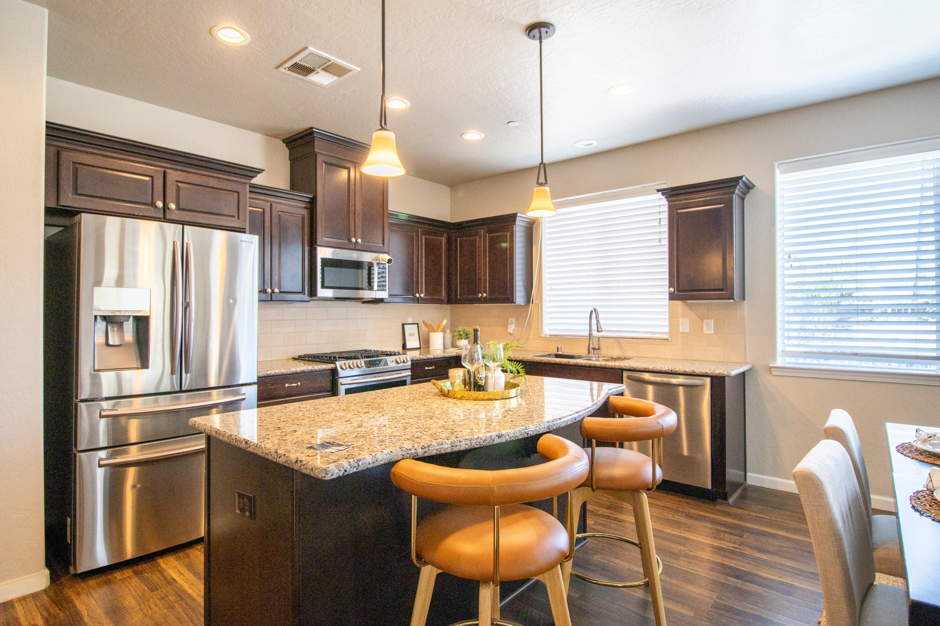 1291 Chelsea Way, Porterville, CA 93257