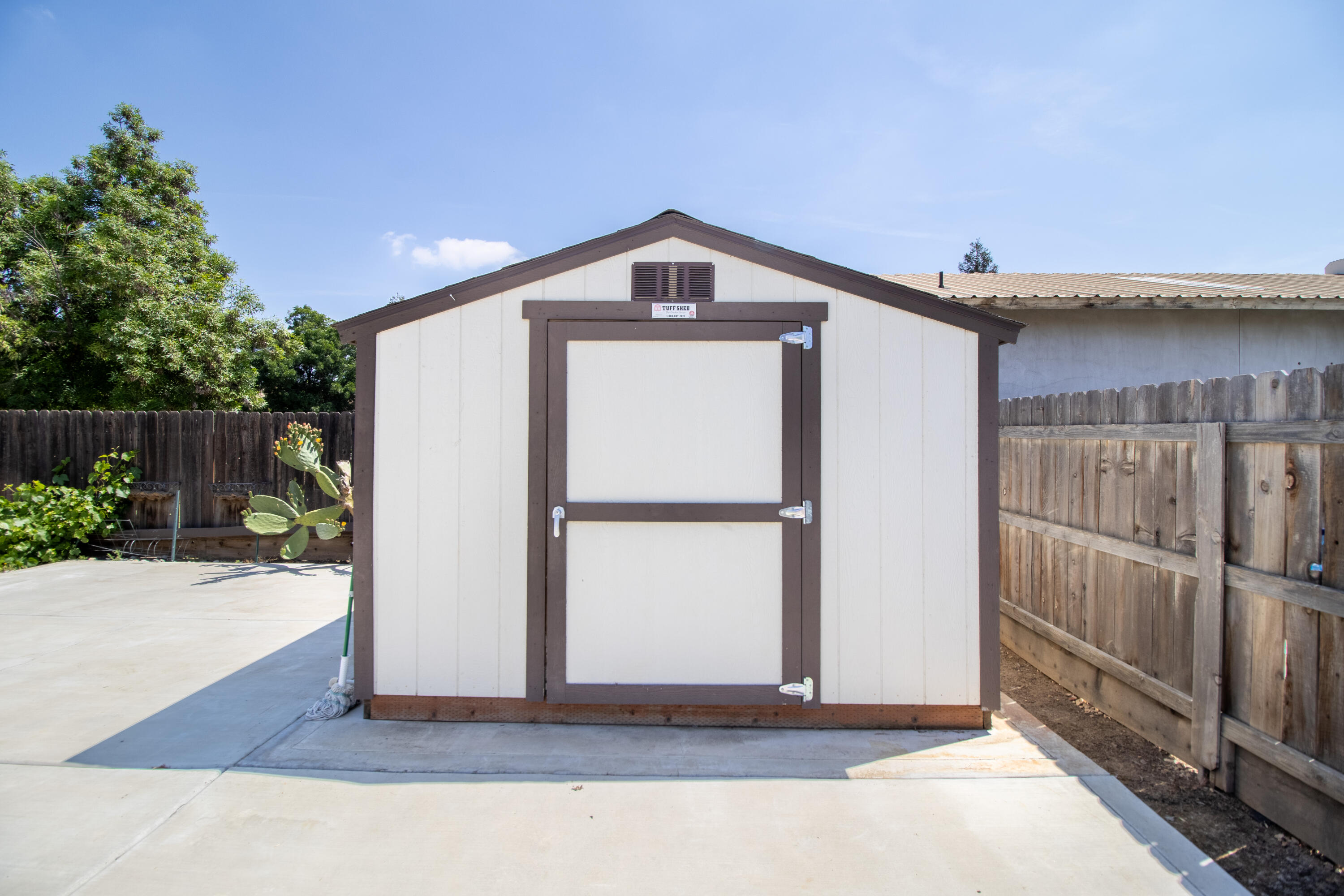 1291 Chelsea Way, Porterville, CA 93257