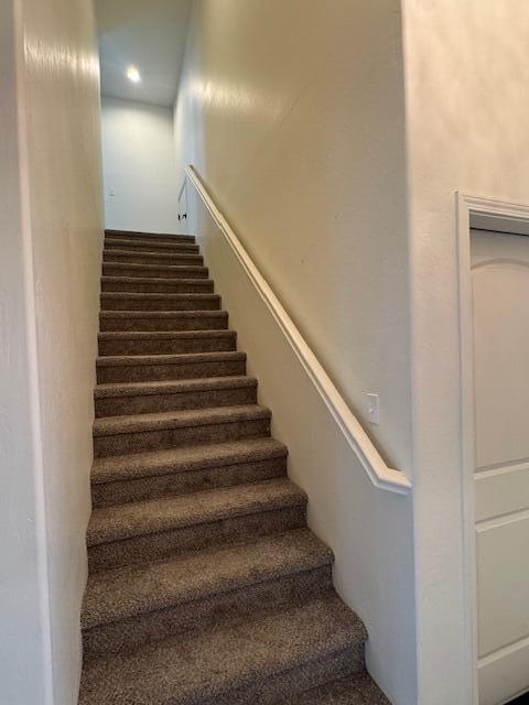 2241 E Monte Verde Ct, Visalia, CA 93292