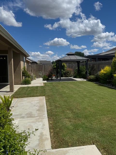 2241 E Monte Verde Ct, Visalia, CA 93292