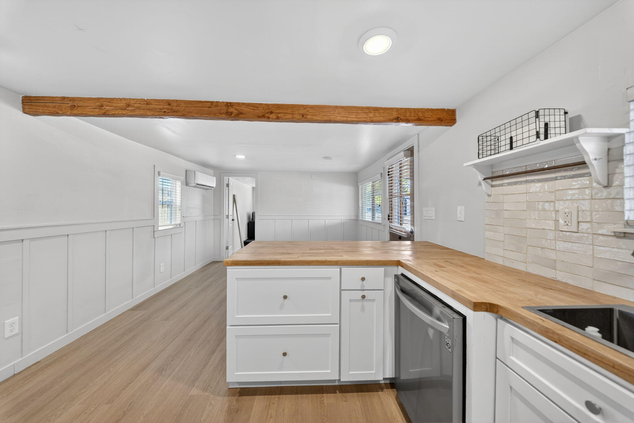 359 N Quince, Exeter, CA 93221