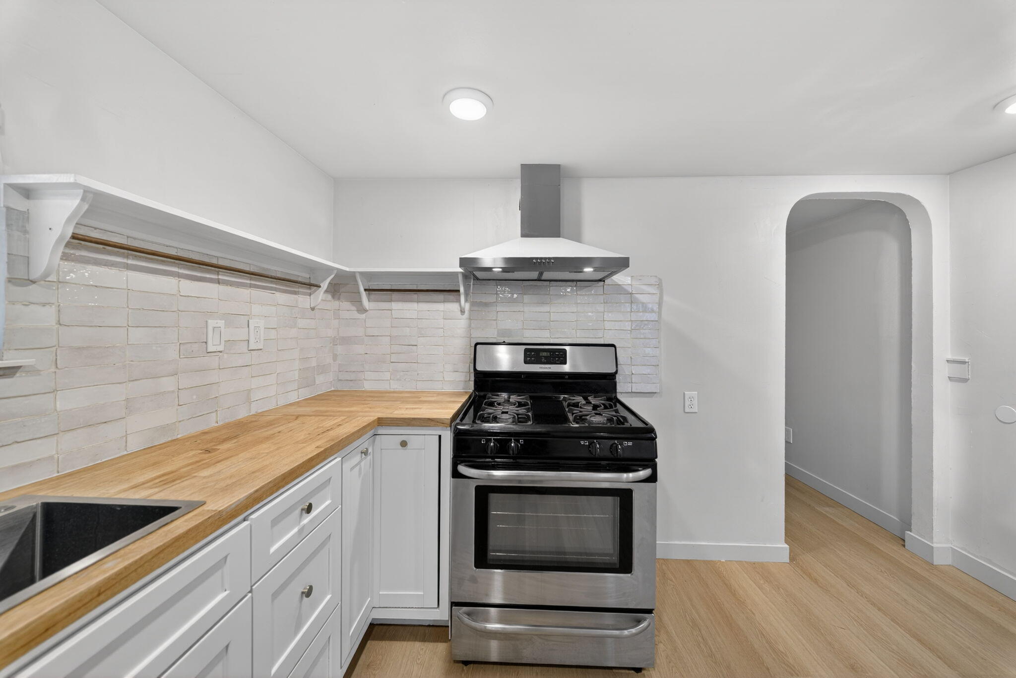 359 N Quince, Exeter, CA 93221