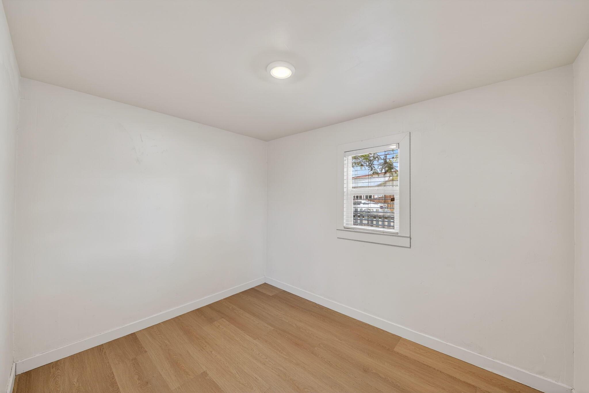 359 N Quince, Exeter, CA 93221