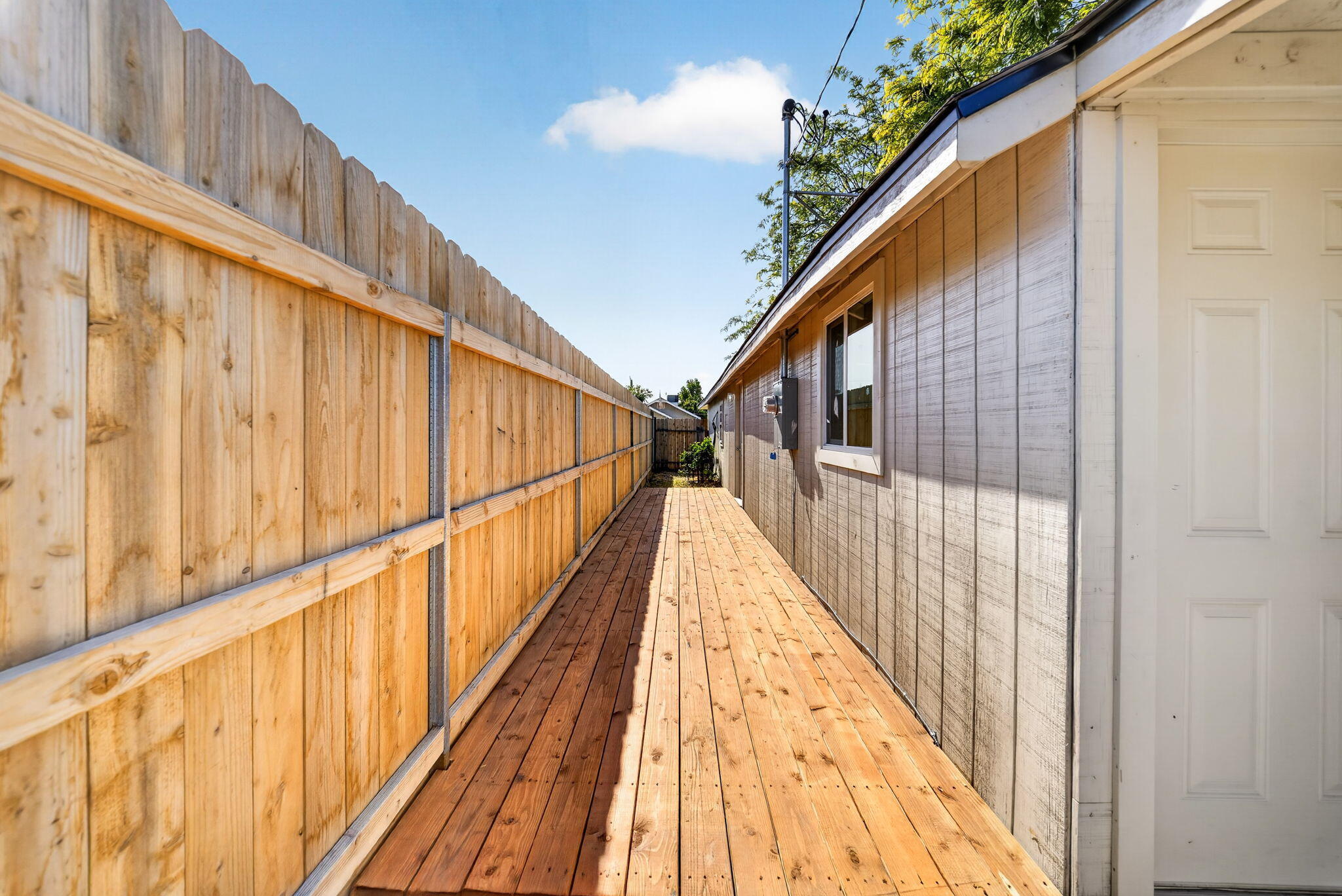 359 N Quince, Exeter, CA 93221