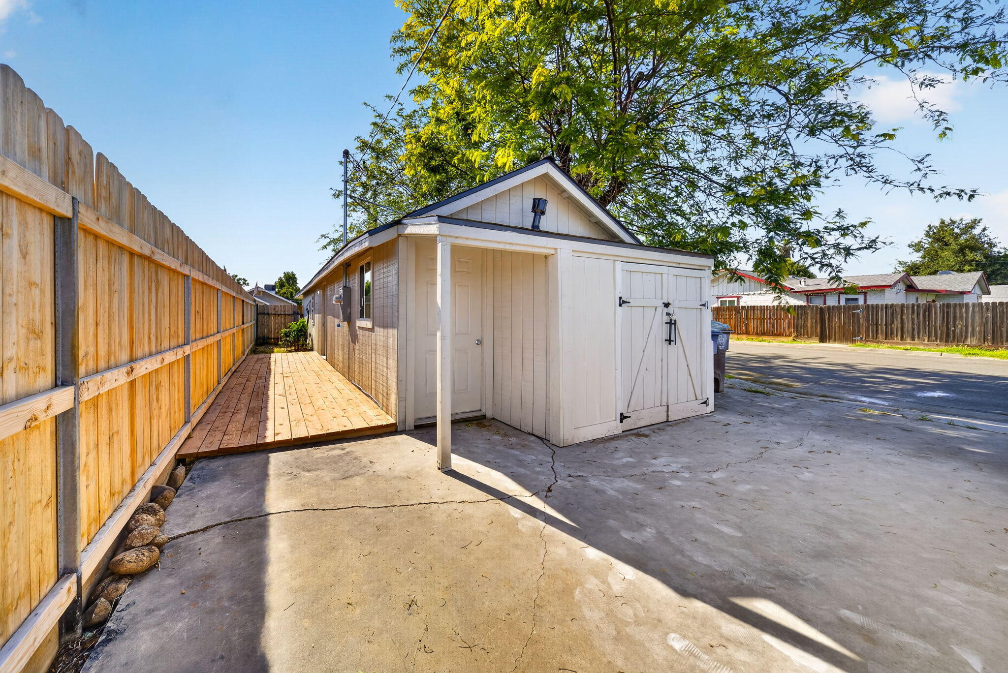 359 N Quince, Exeter, CA 93221