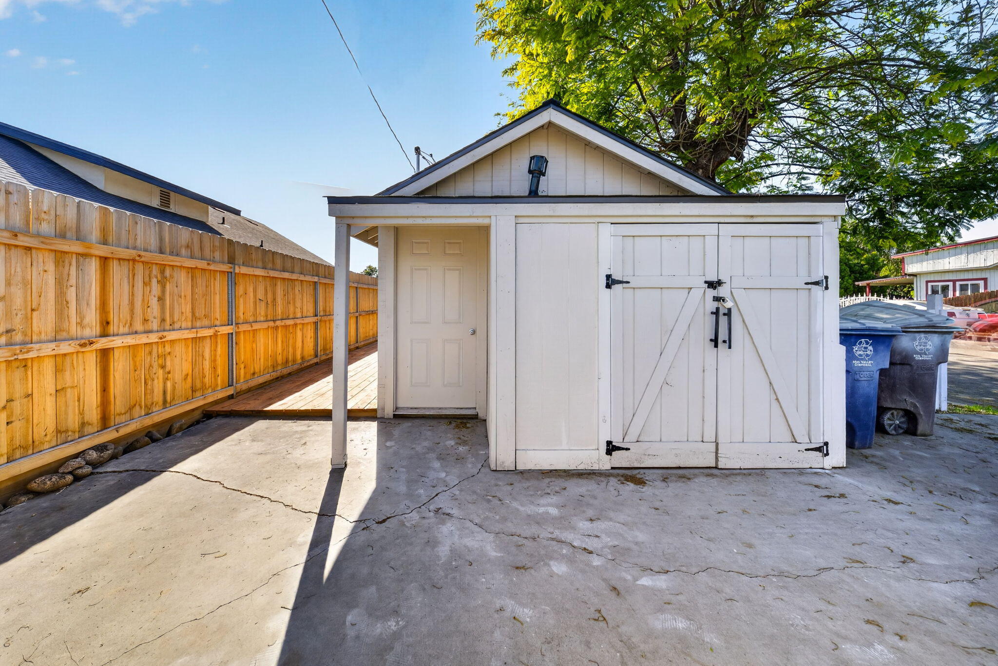 359 N Quince, Exeter, CA 93221