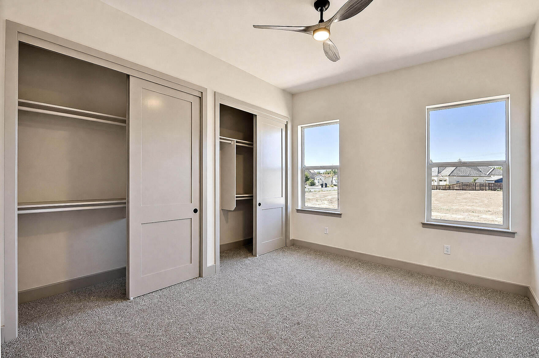 2624 N Leila St, Visalia, CA 93291