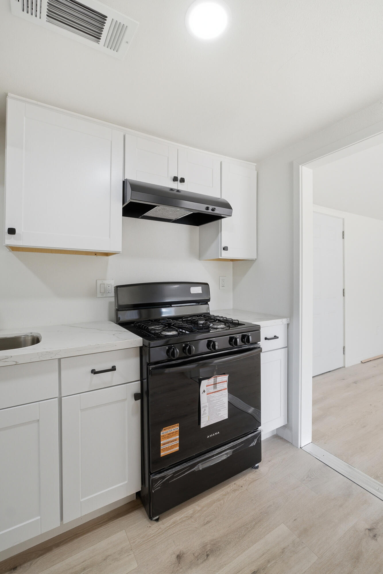 19493 Rd 234, Strathmore, CA 93267