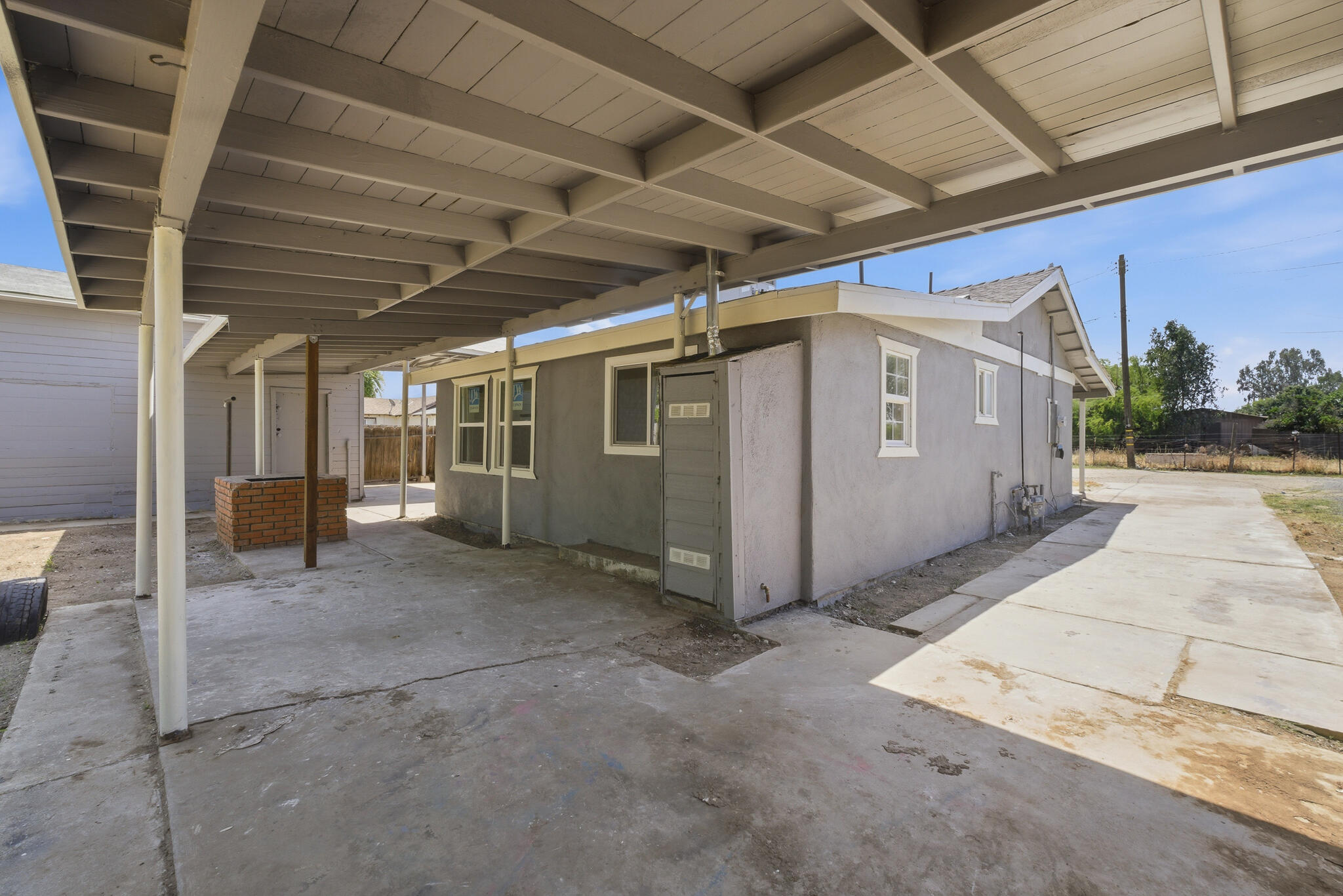 19493 Rd 234, Strathmore, CA 93267