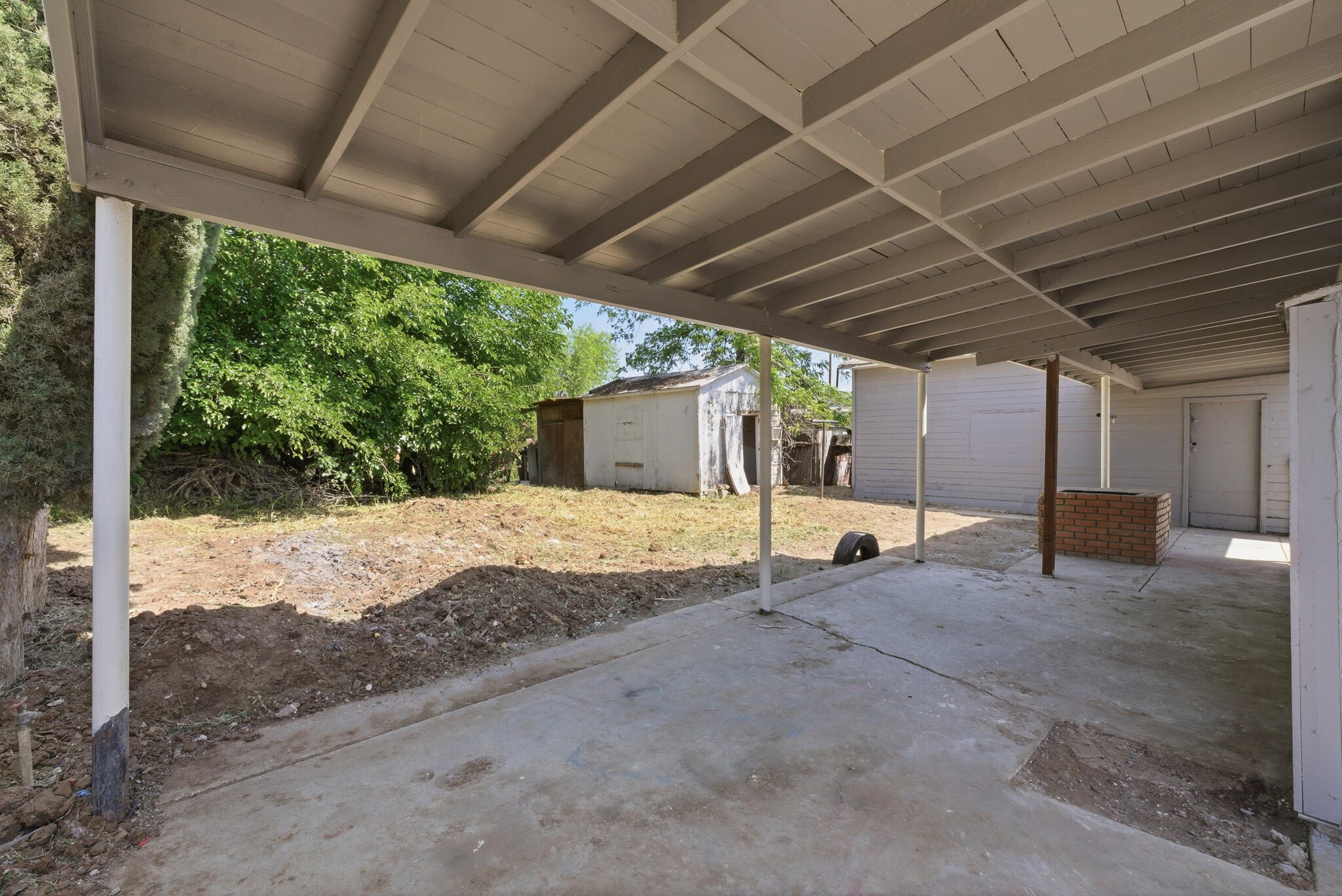 19493 Rd 234, Strathmore, CA 93267