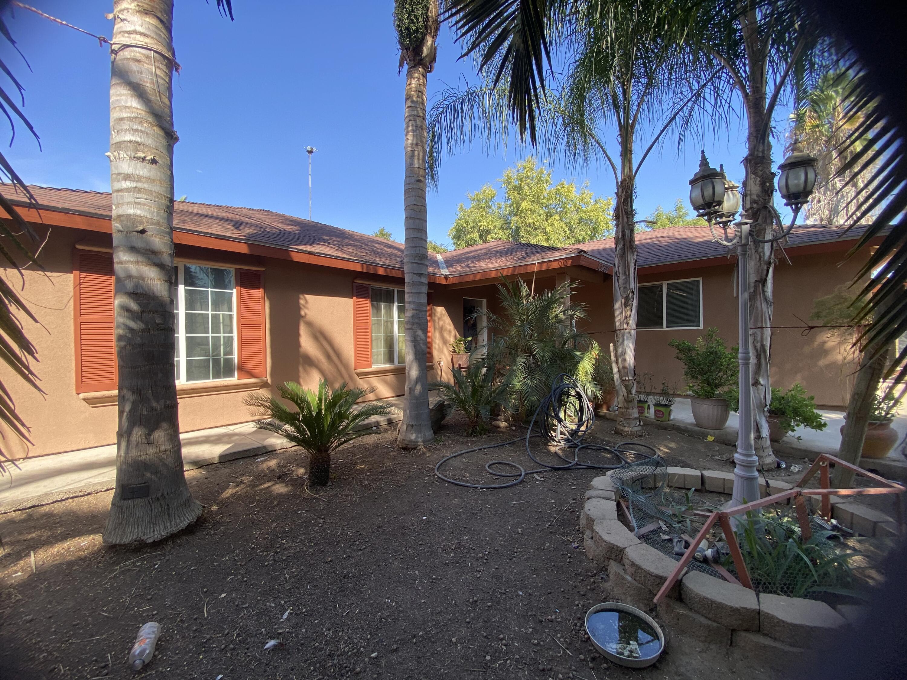 13200 Ave 414, Orosi, CA 93647