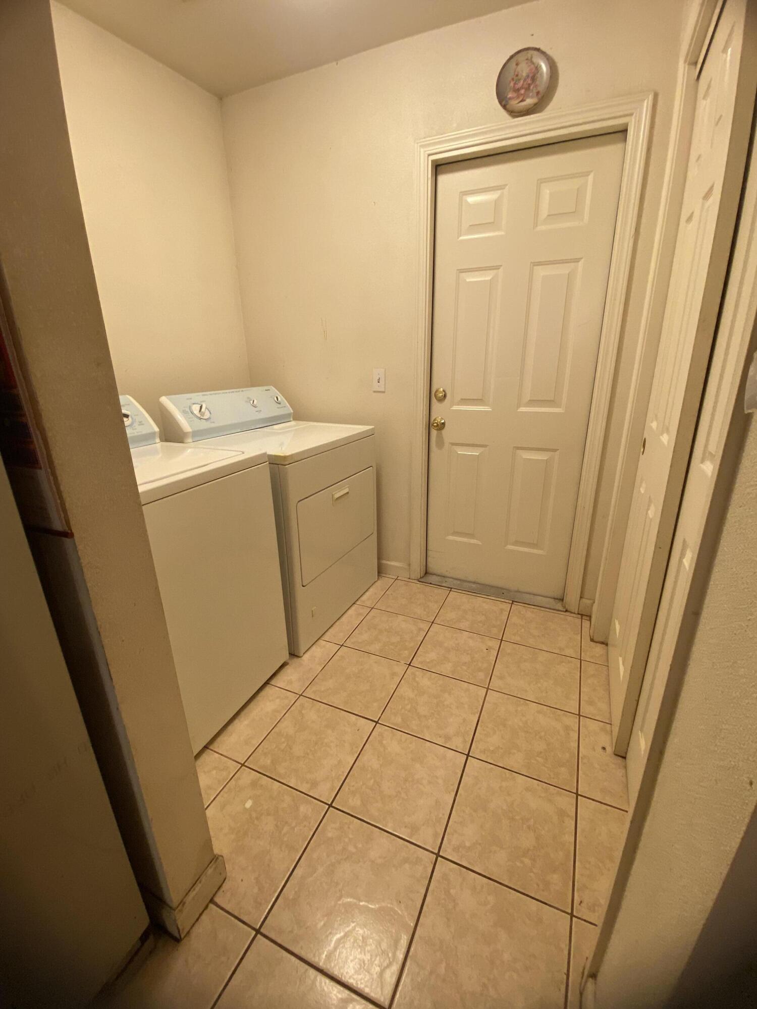13200 Ave 414, Orosi, CA 93647