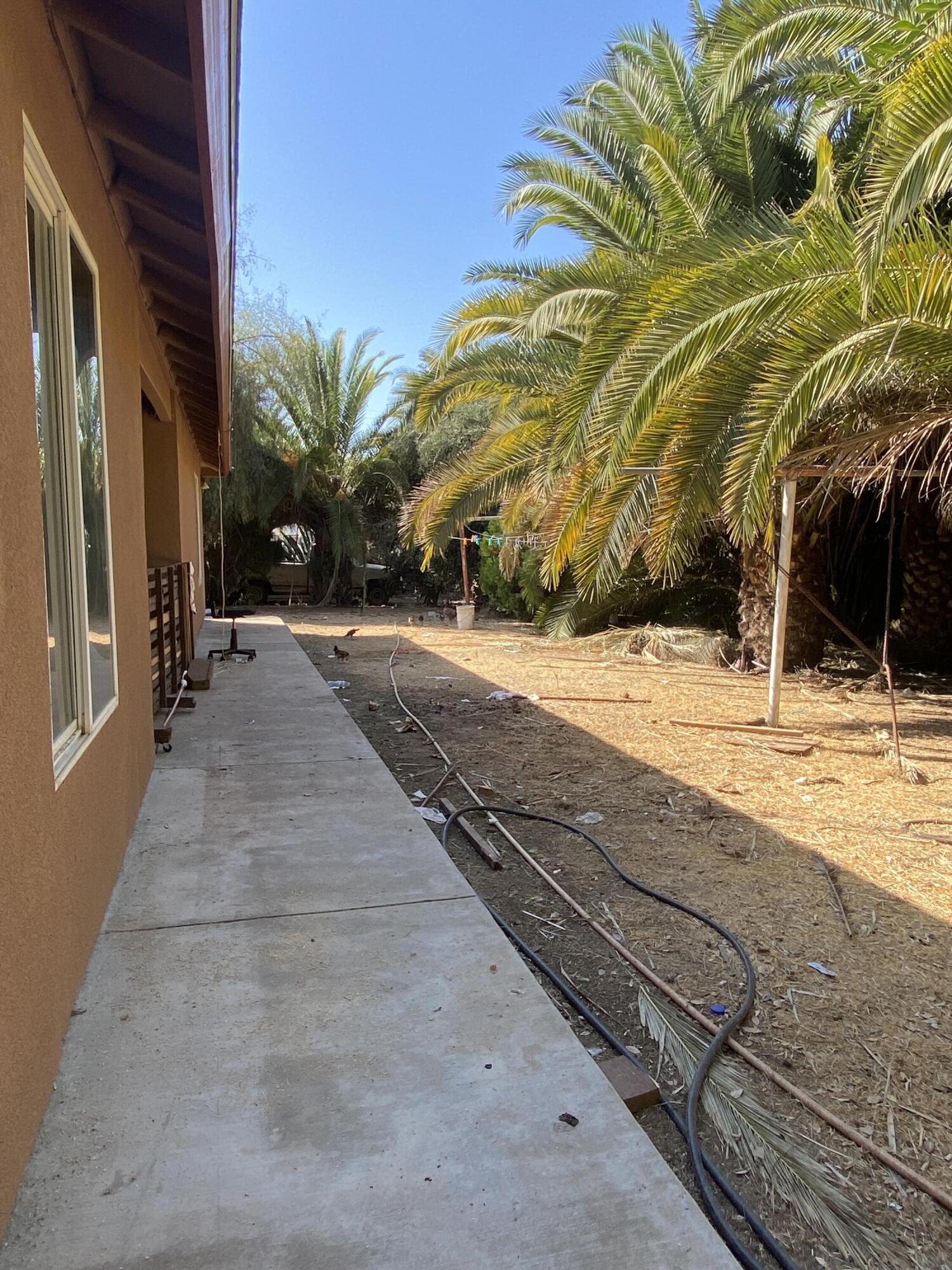 13200 Ave 414, Orosi, CA 93647