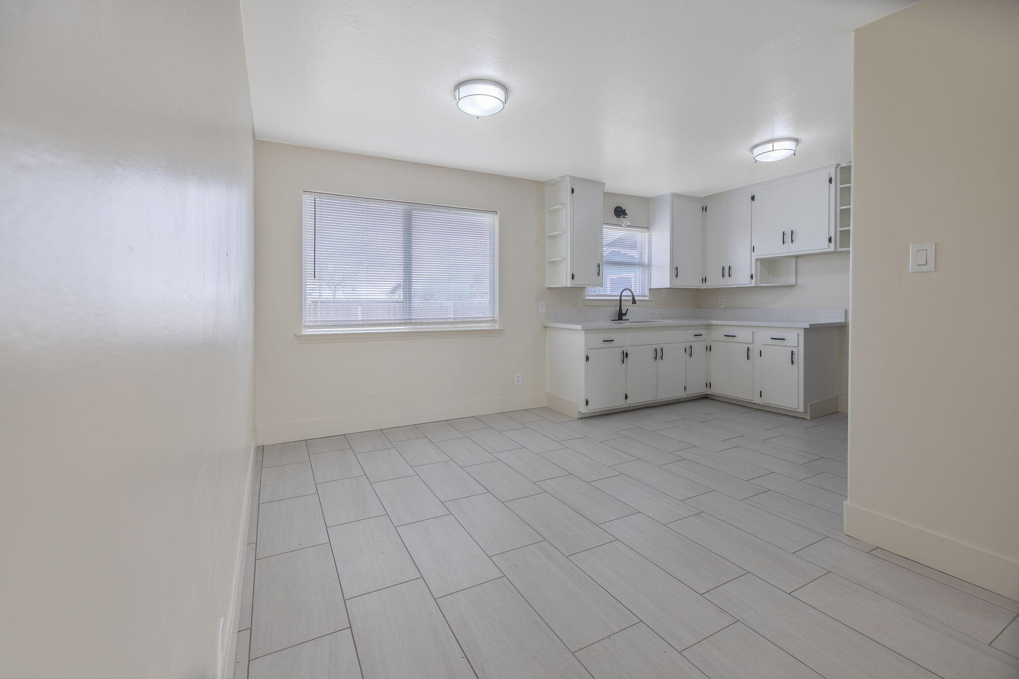 364 S Newman Rd, Tipton, CA 93272