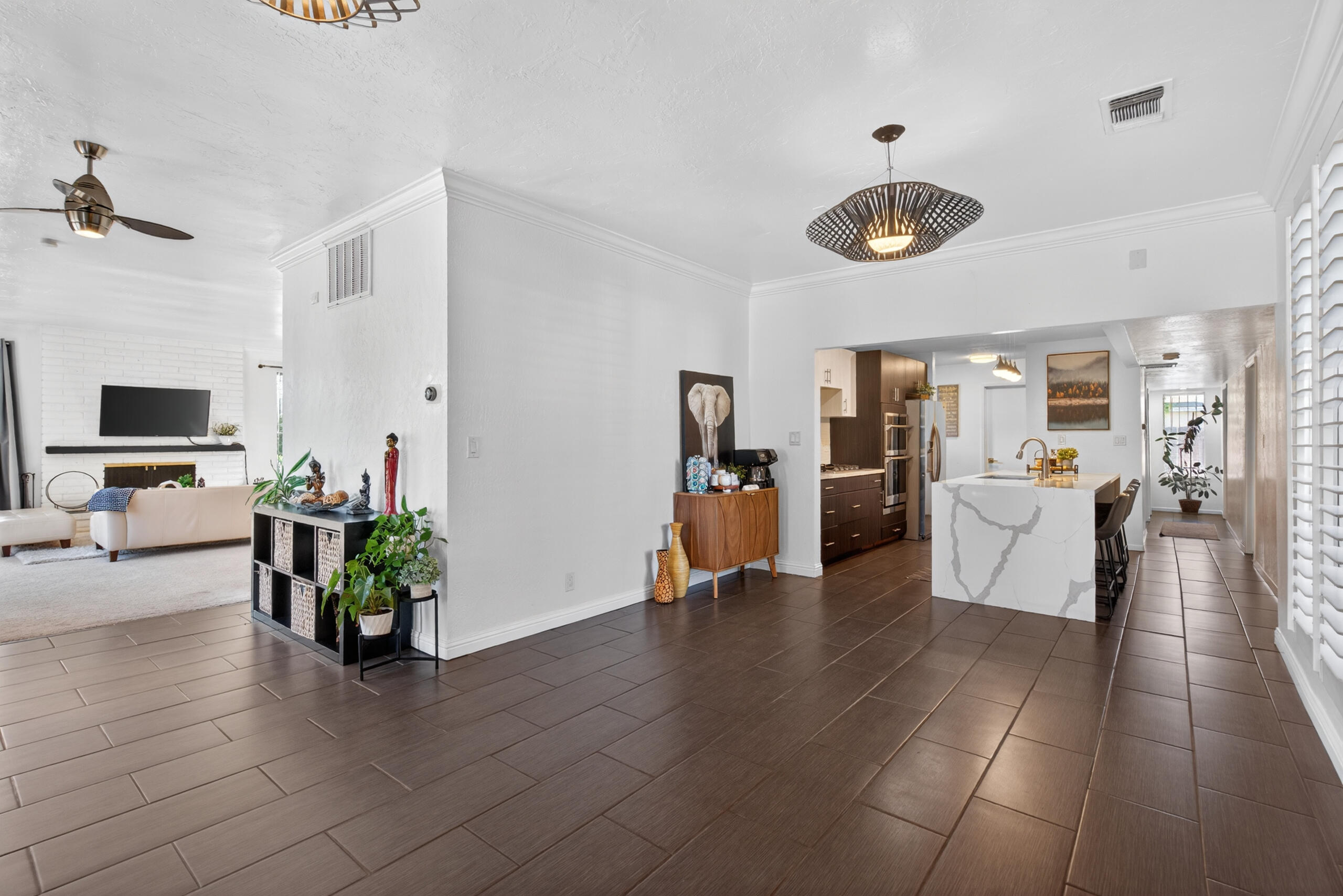 1923 S Fairway Ave, Fresno, CA 93727