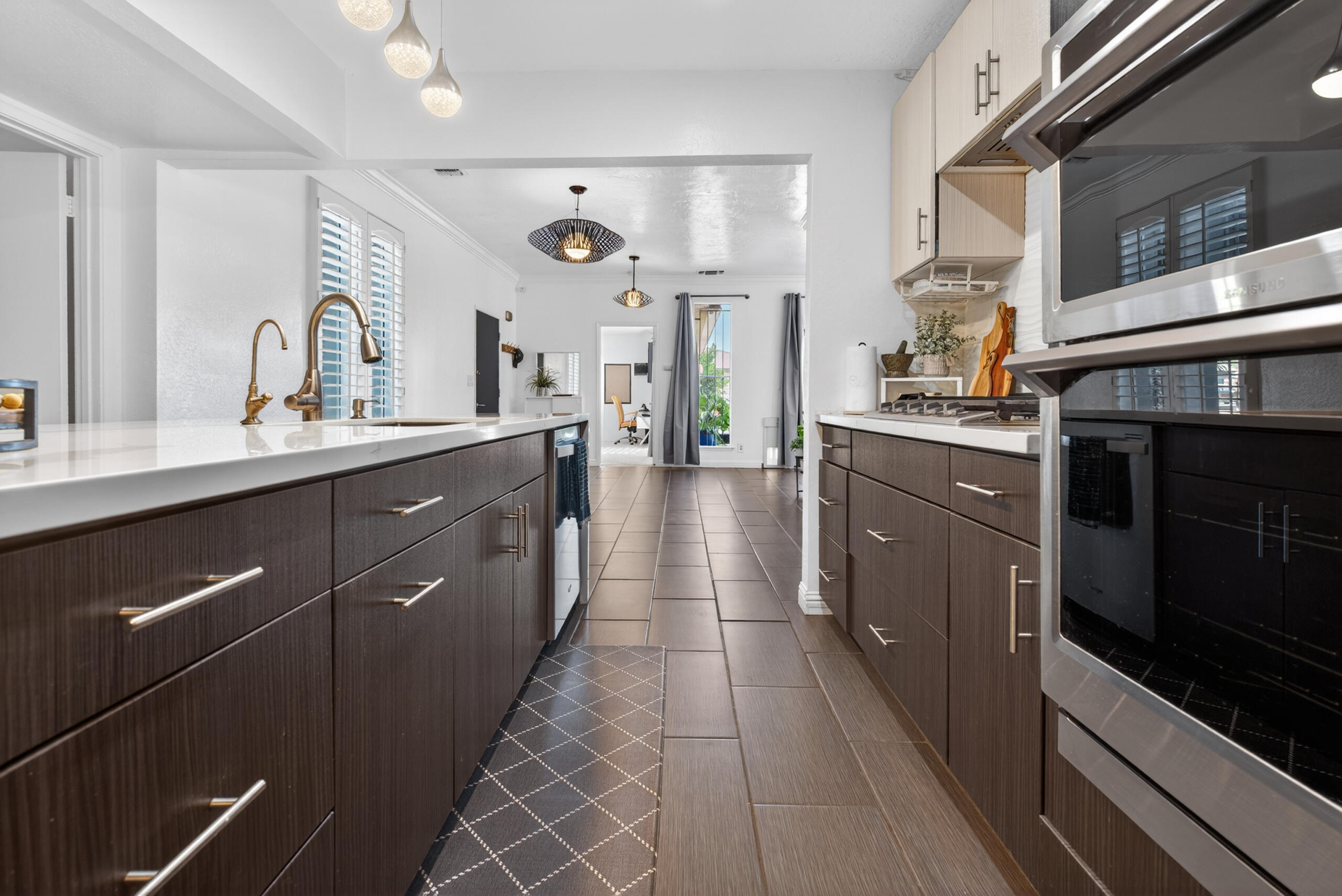 1923 S Fairway Ave, Fresno, CA 93727