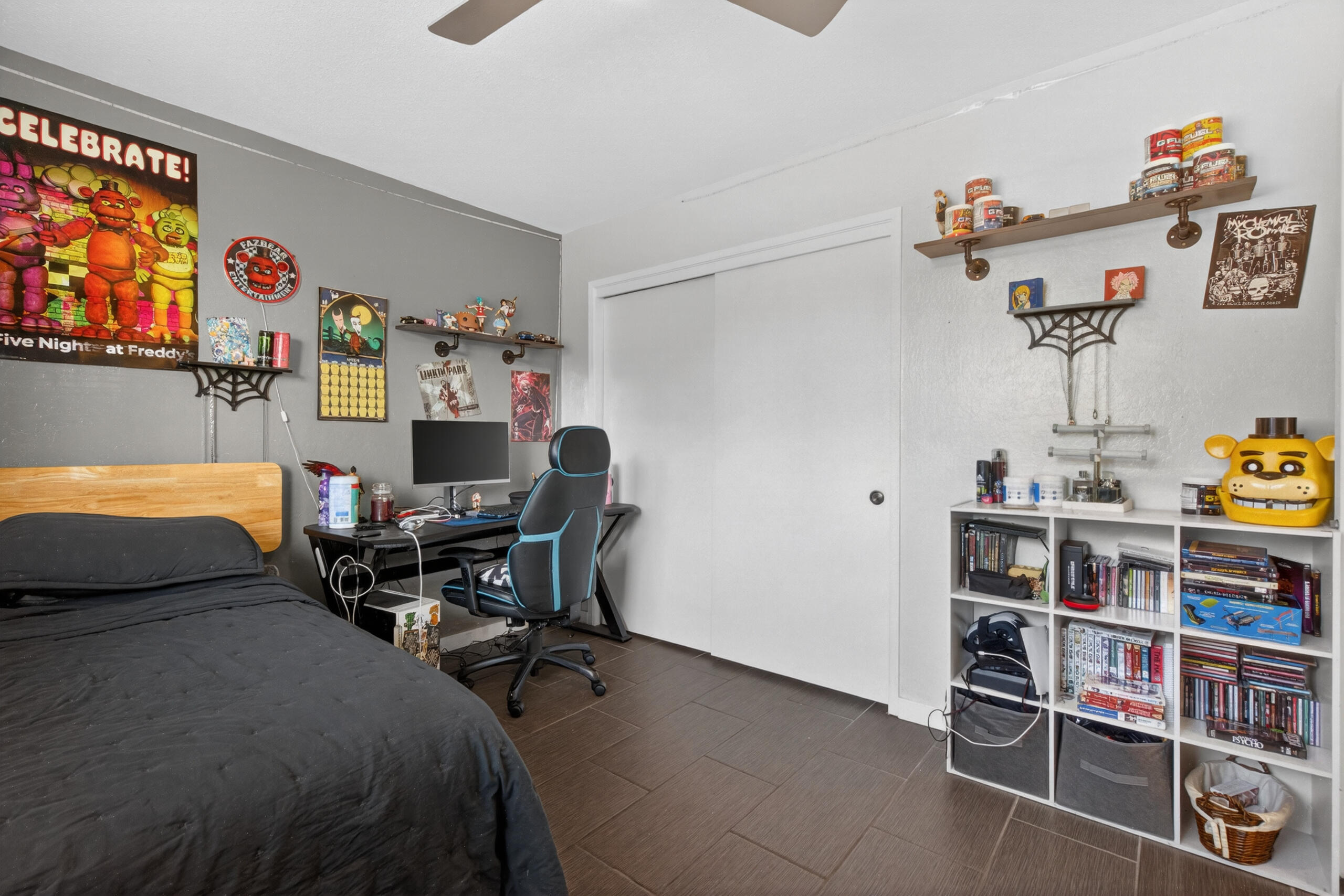 1923 S Fairway Ave, Fresno, CA 93727