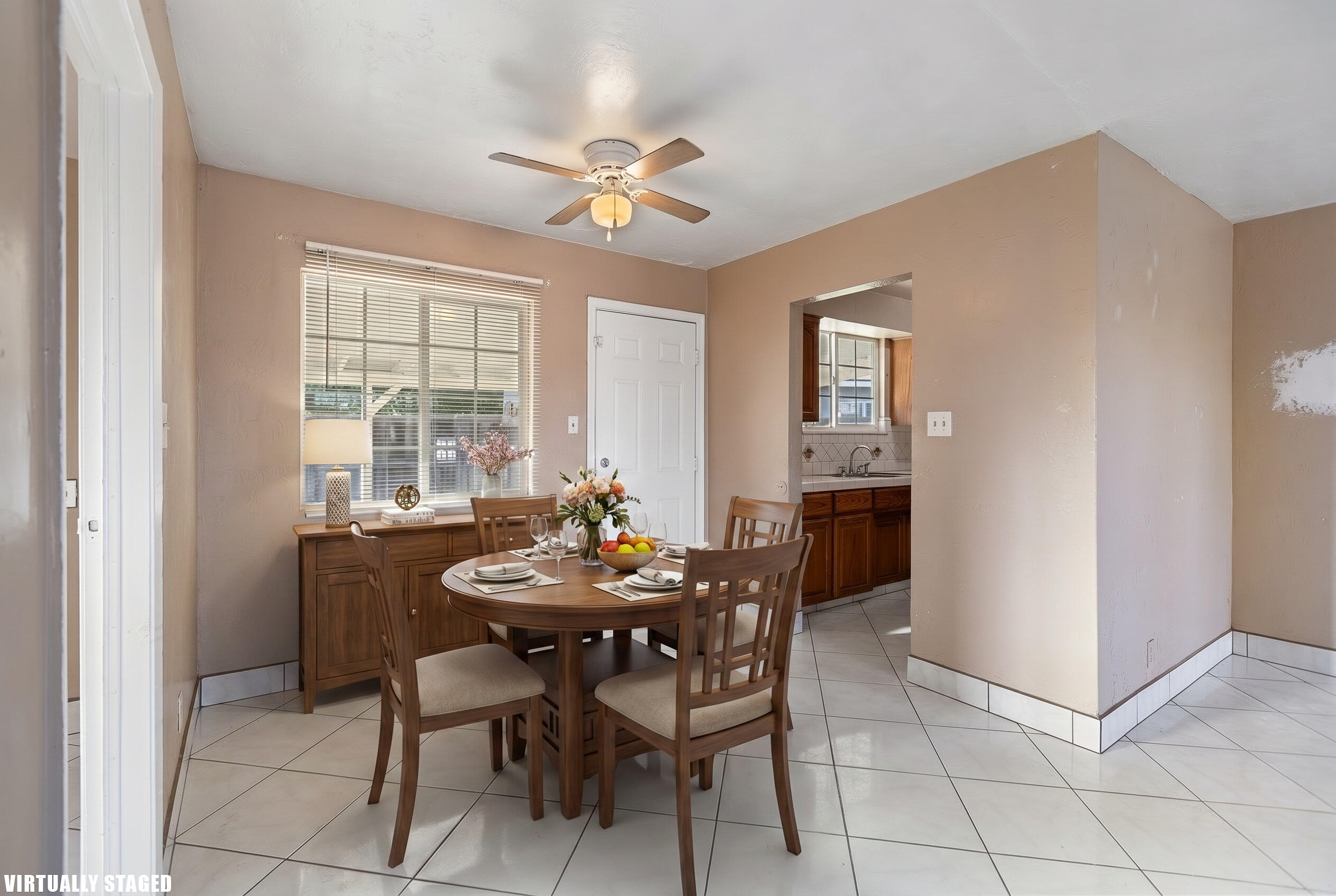 2014 W Houston Ave, Visalia, CA 93291