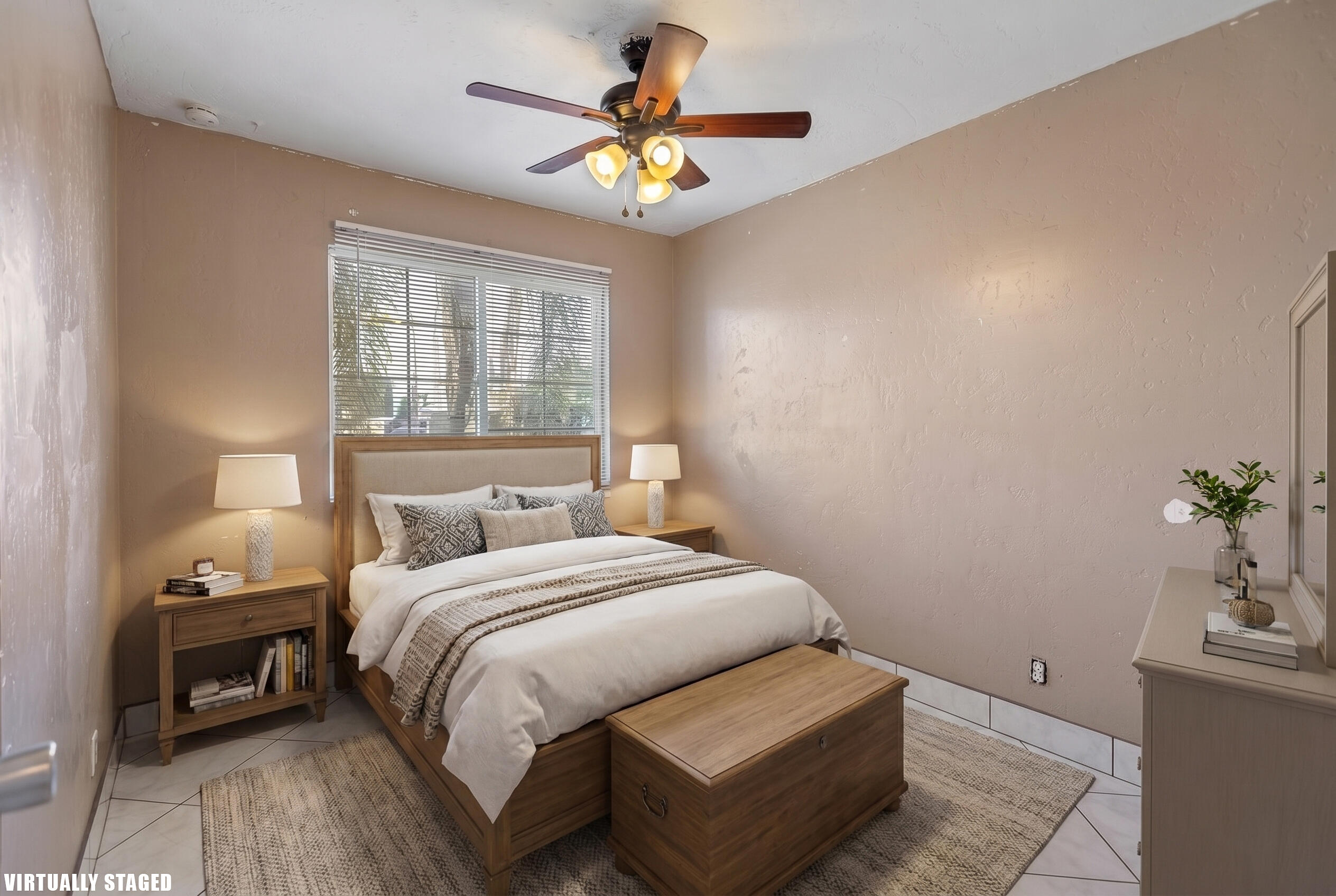 2014 W Houston Ave, Visalia, CA 93291