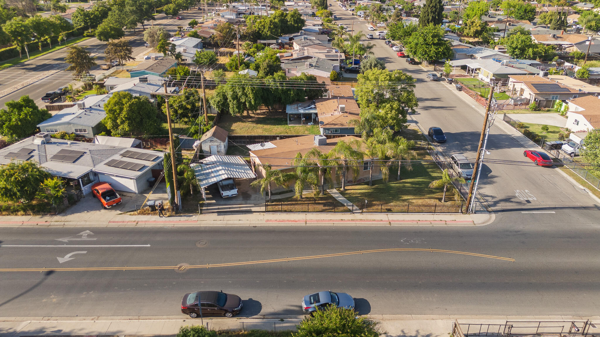 2014 W Houston Ave, Visalia, CA 93291