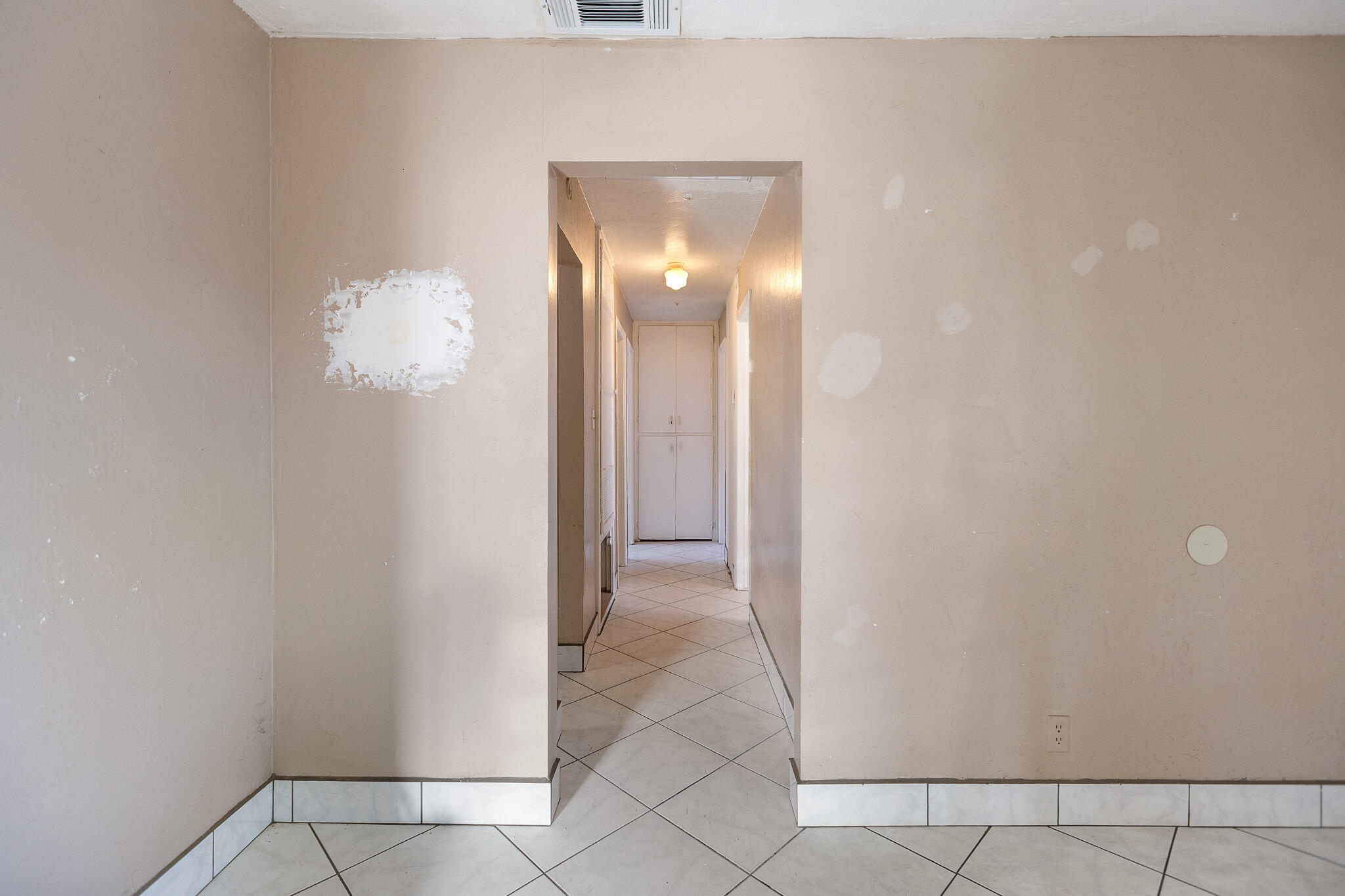 2014 W Houston Ave, Visalia, CA 93291