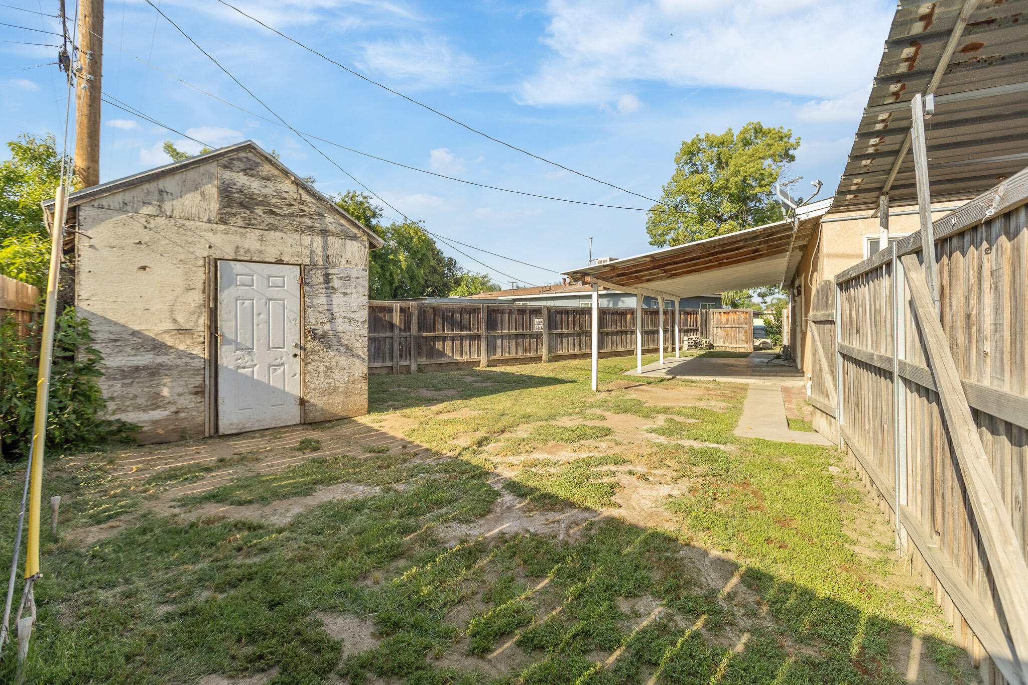 2014 W Houston Ave, Visalia, CA 93291