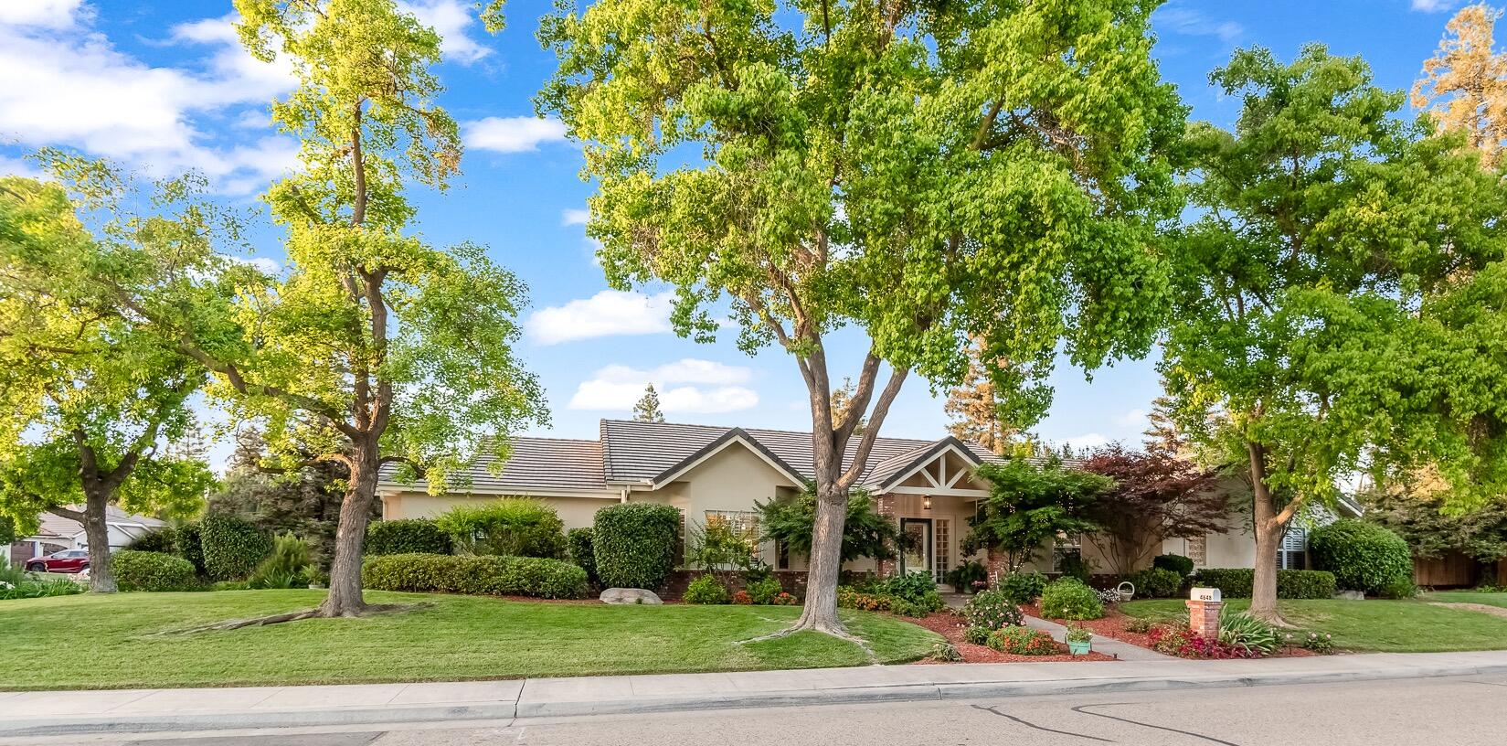 4648 W Allen Ave, Visalia, CA 93291