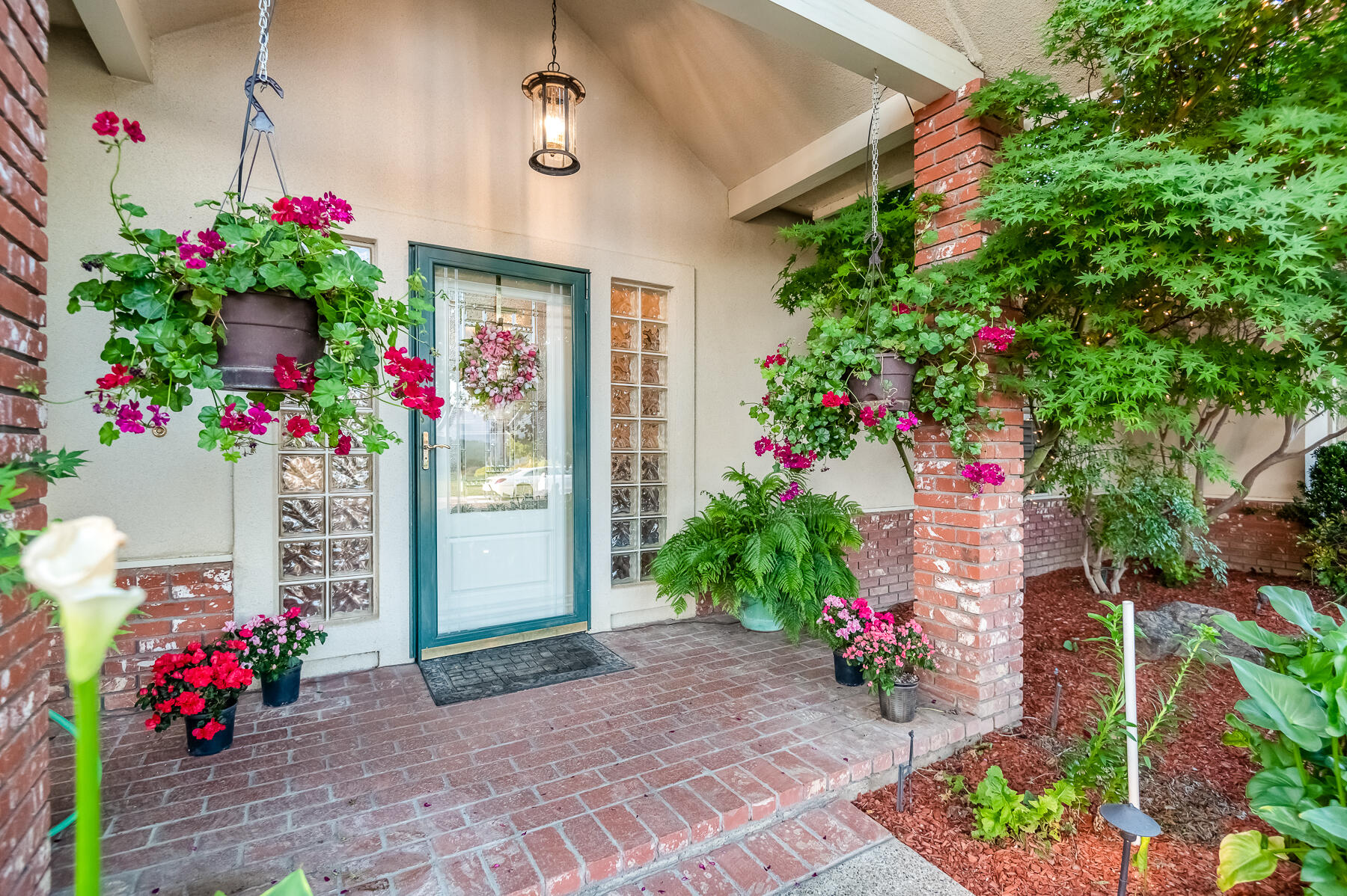 4648 W Allen Ave, Visalia, CA 93291