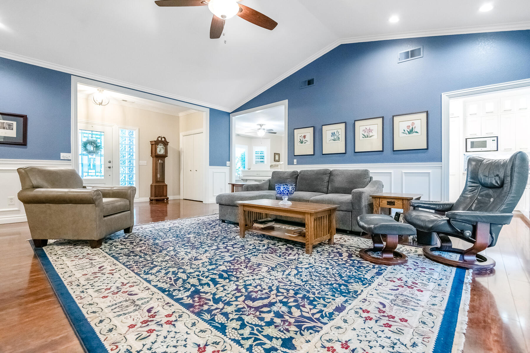 4648 W Allen Ave, Visalia, CA 93291