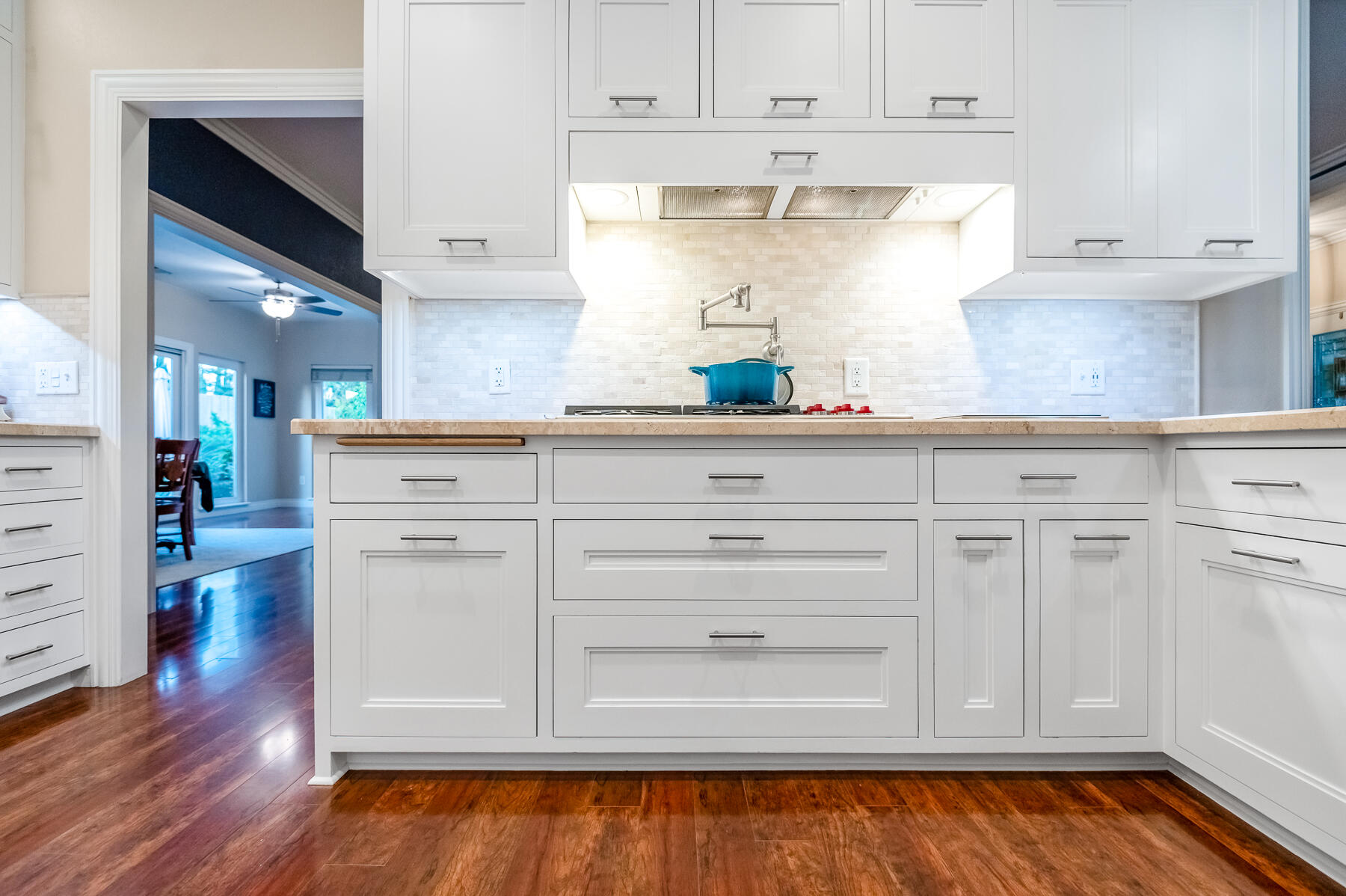 4648 W Allen Ave, Visalia, CA 93291