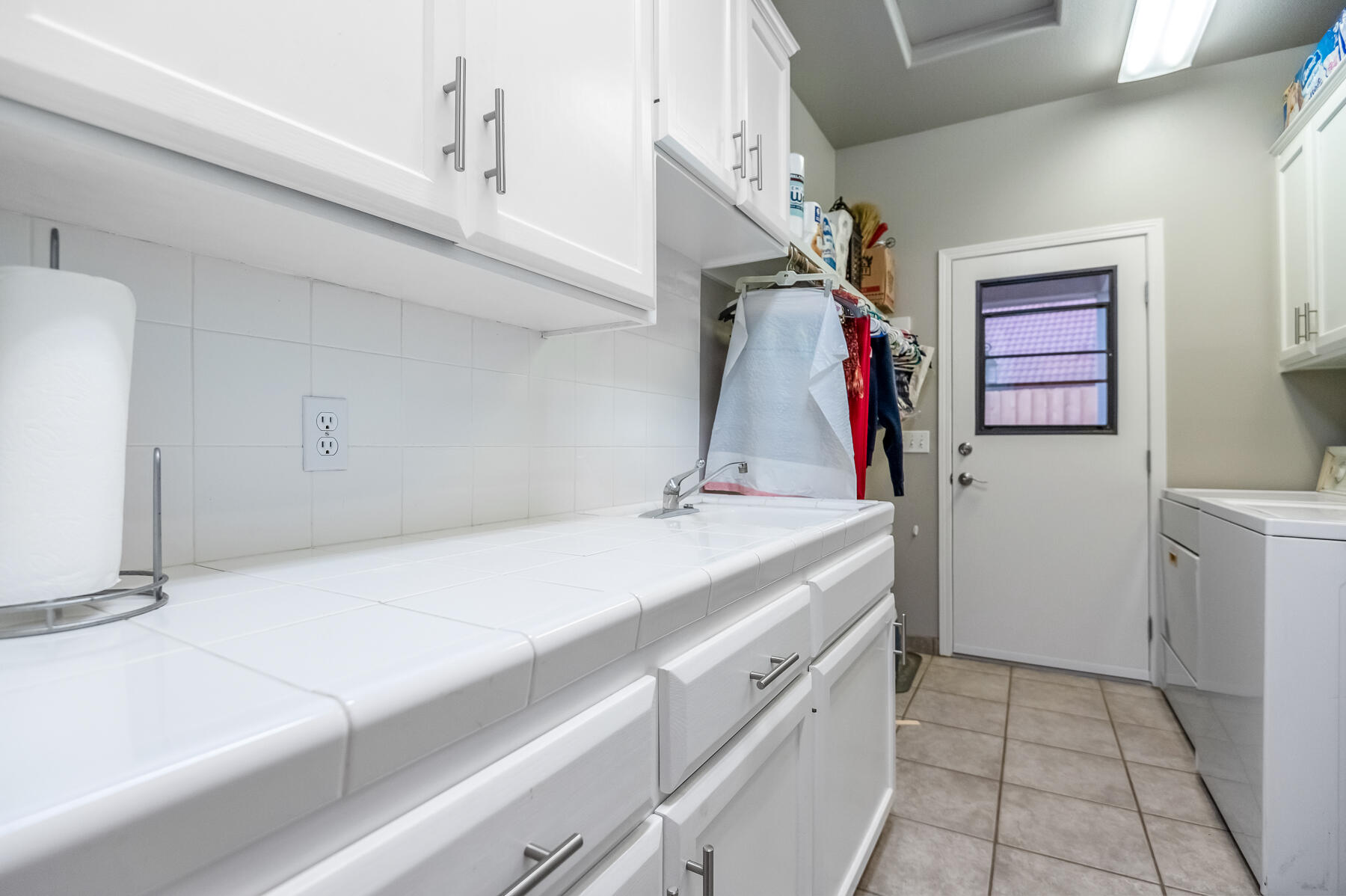 4648 W Allen Ave, Visalia, CA 93291