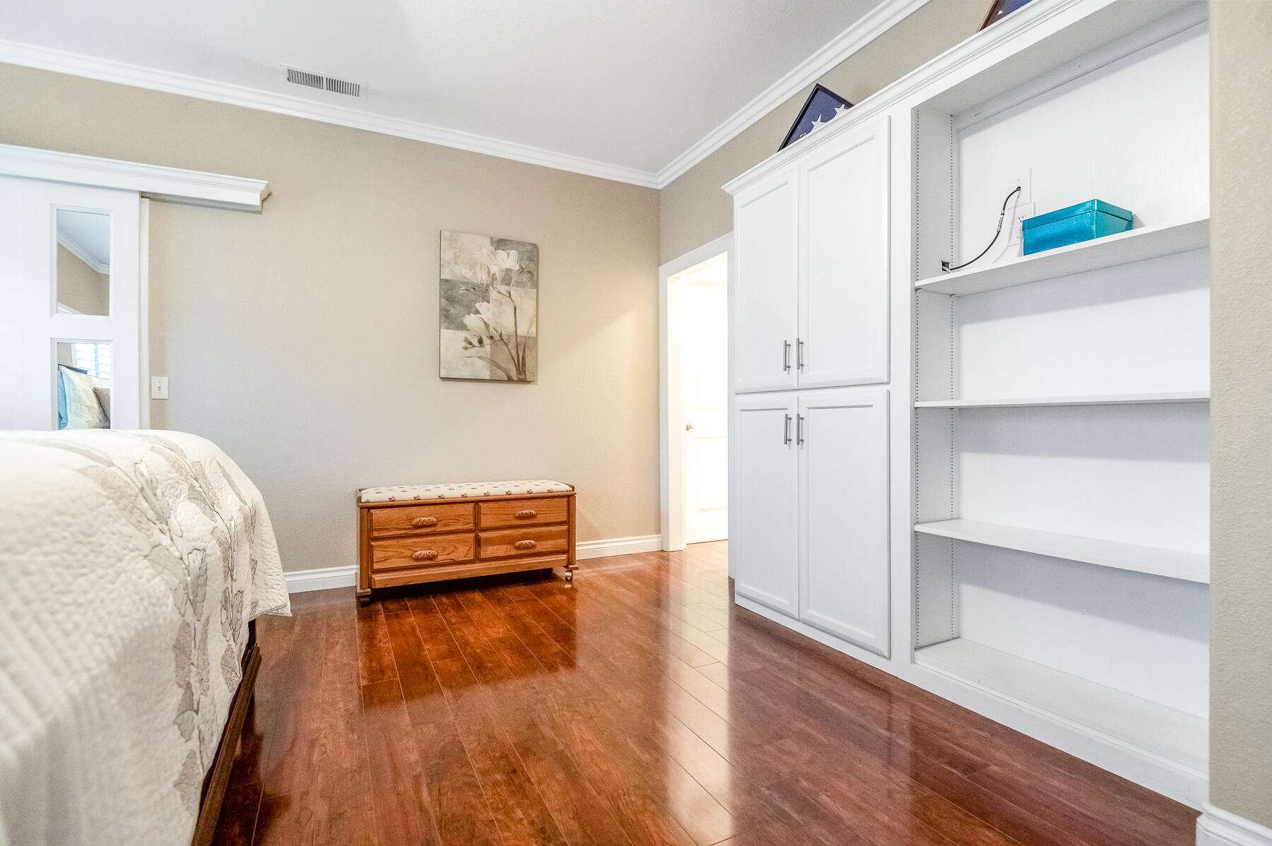 4648 W Allen Ave, Visalia, CA 93291