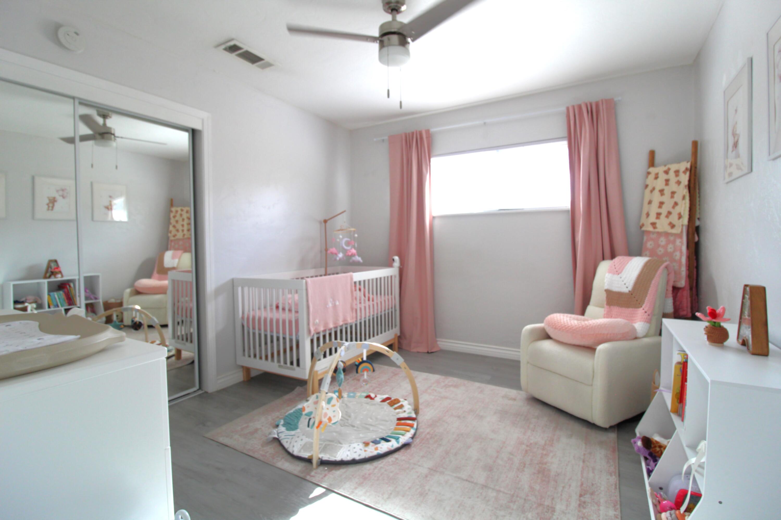 915 E Noble Ave, Visalia, CA 93292